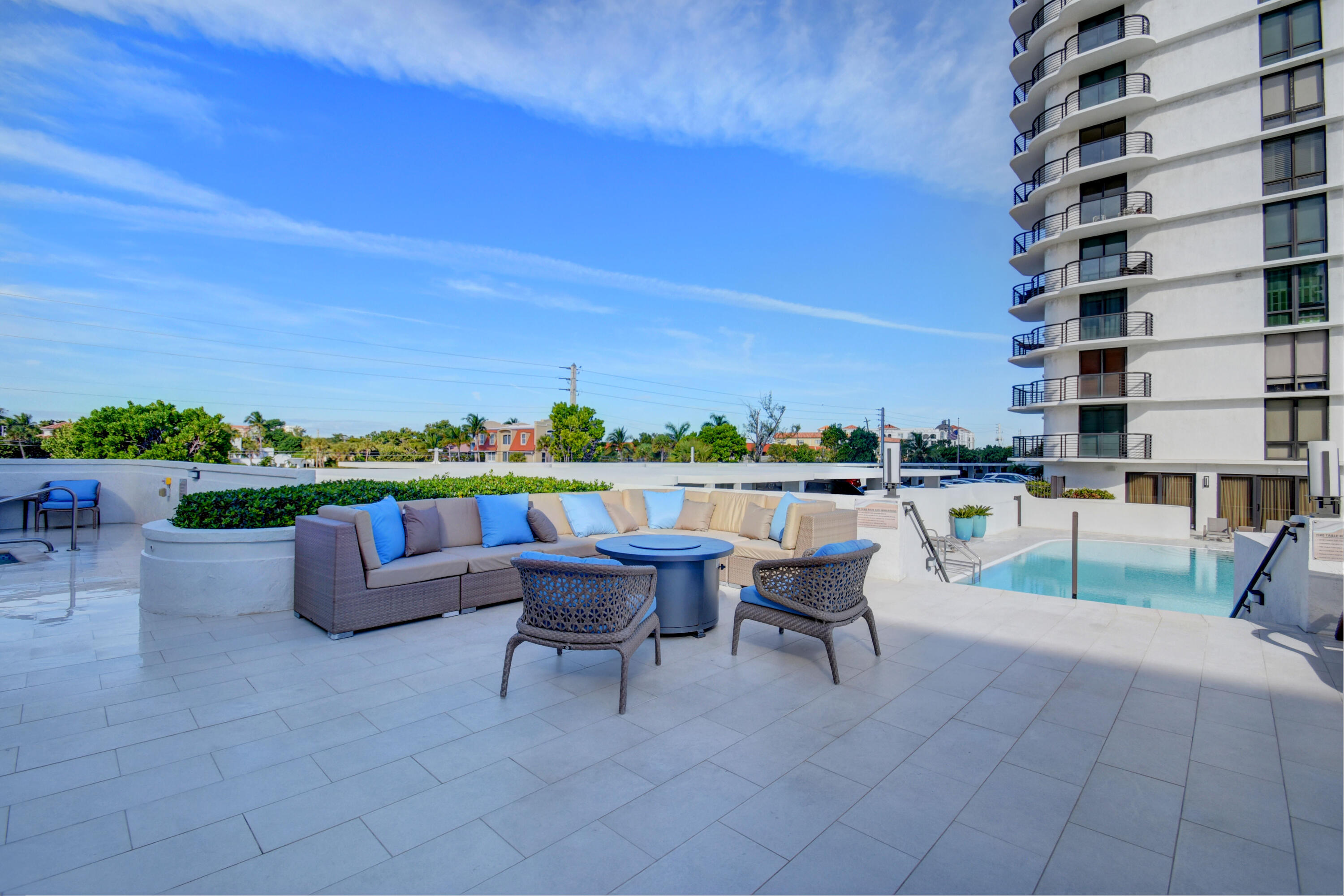 250 S Ocean Boulevard 16c Property Photo 57