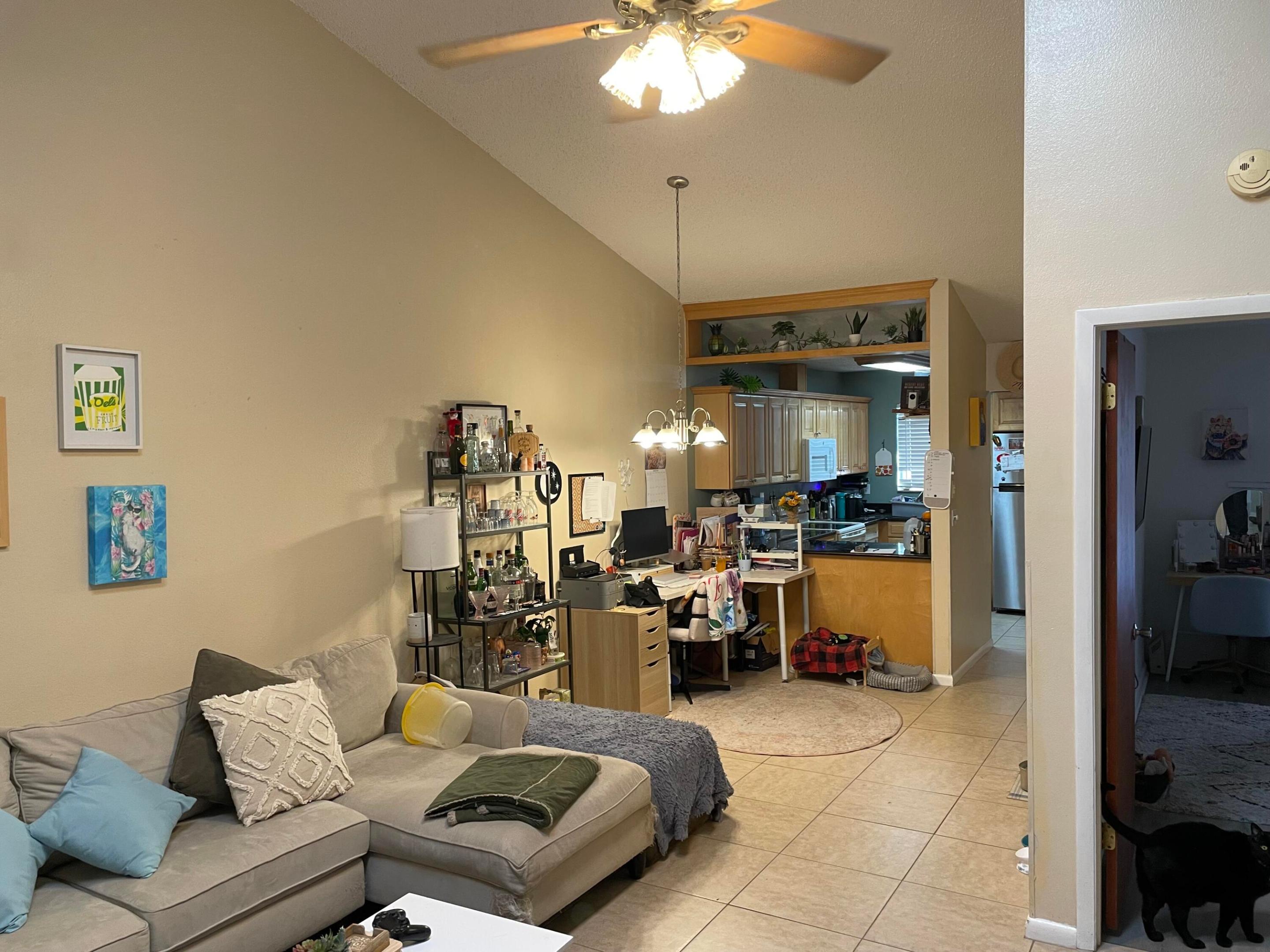 7607 Se Hobe Terrace Property Photo 5