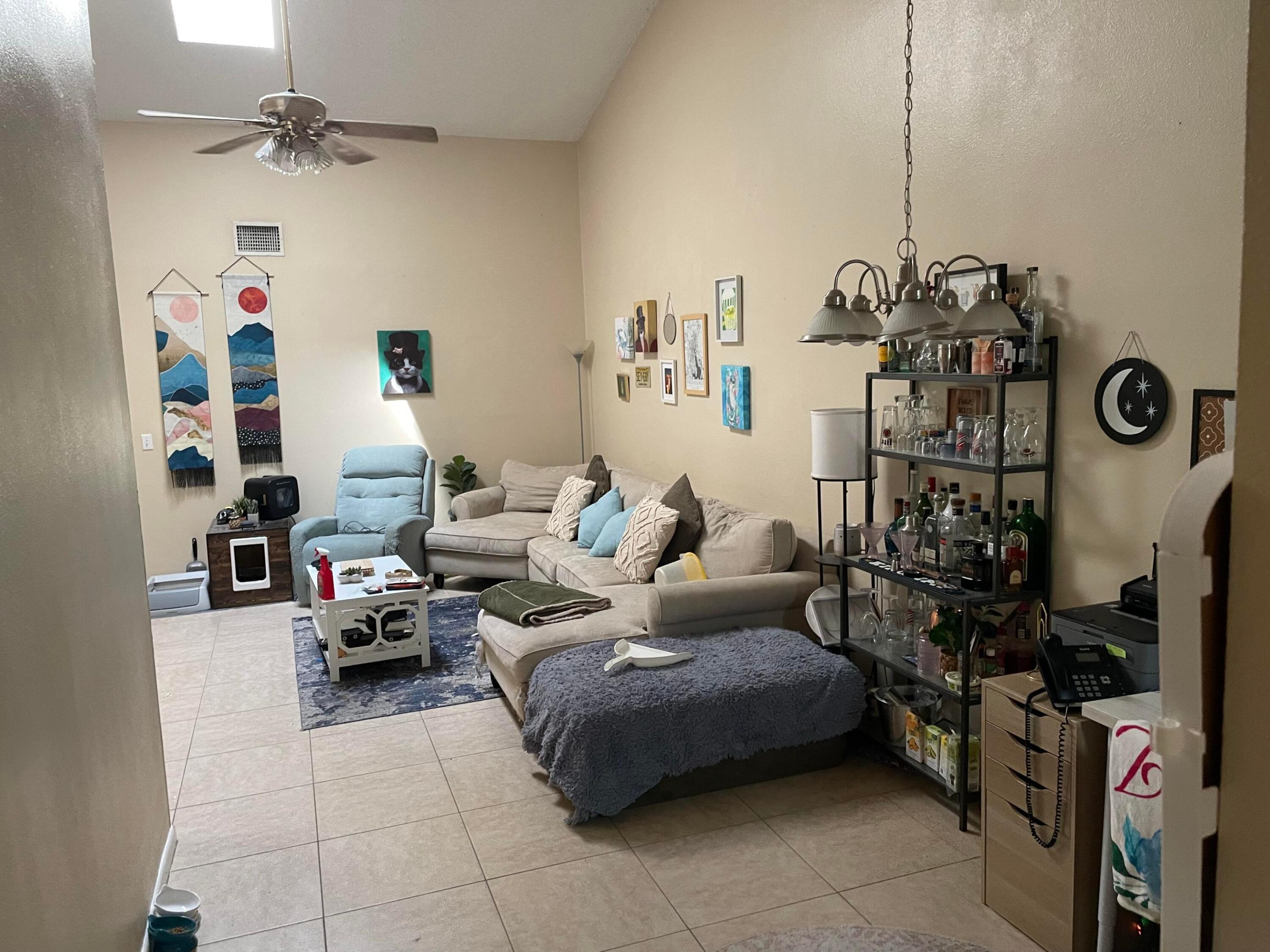 7607 Se Hobe Terrace Property Photo 6