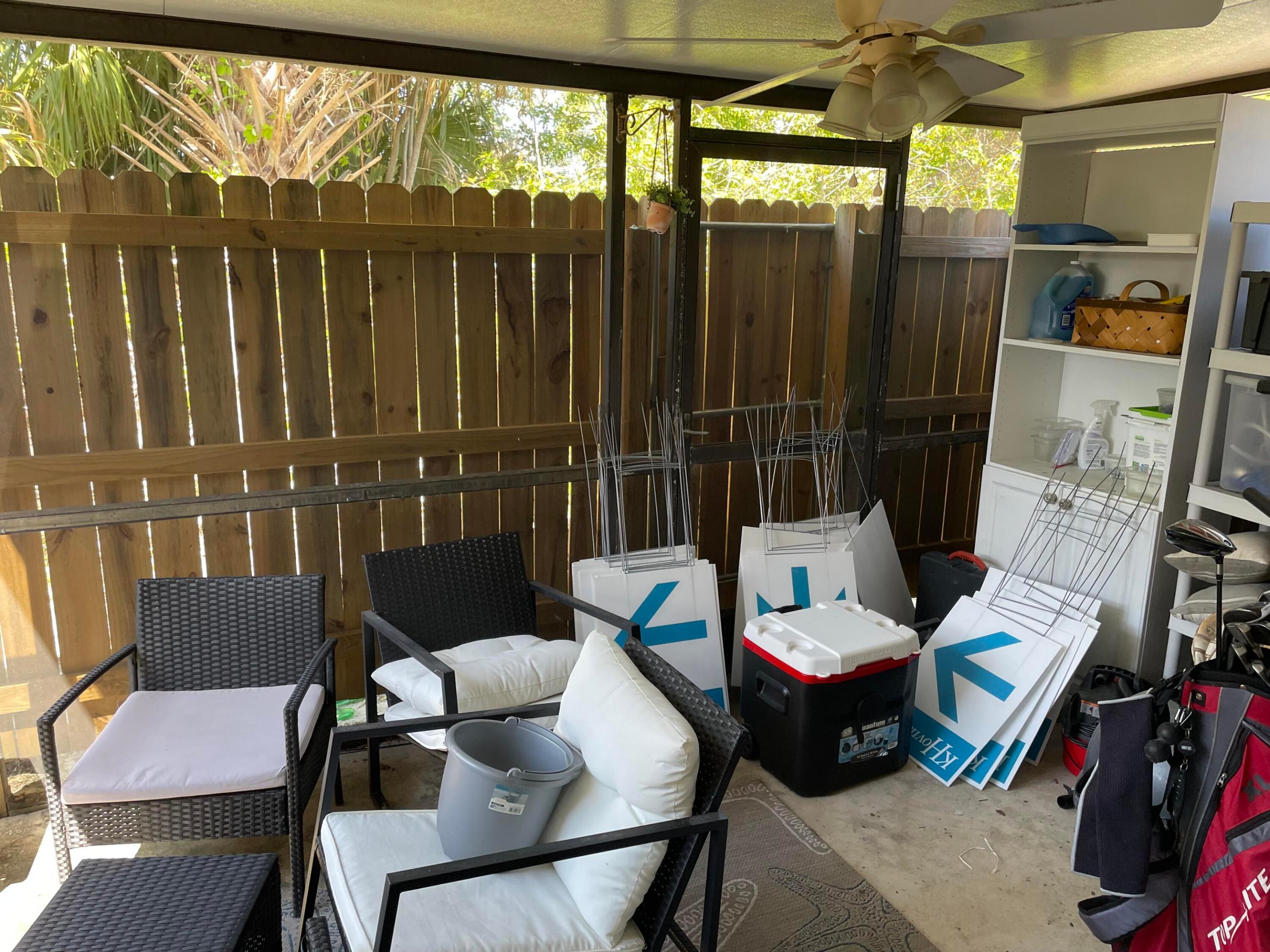 7607 Se Hobe Terrace Property Photo 14