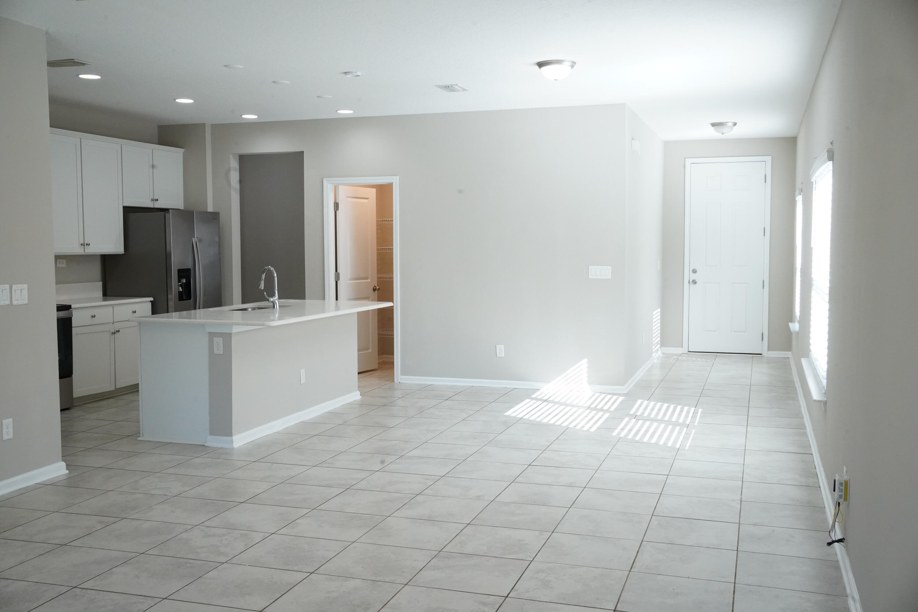 855 Sycamore Way Property Photo 17
