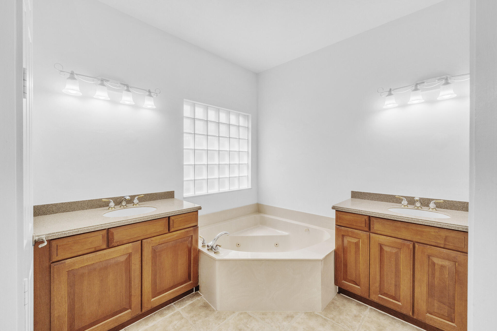 6581 Southport Drive Property Photo 33