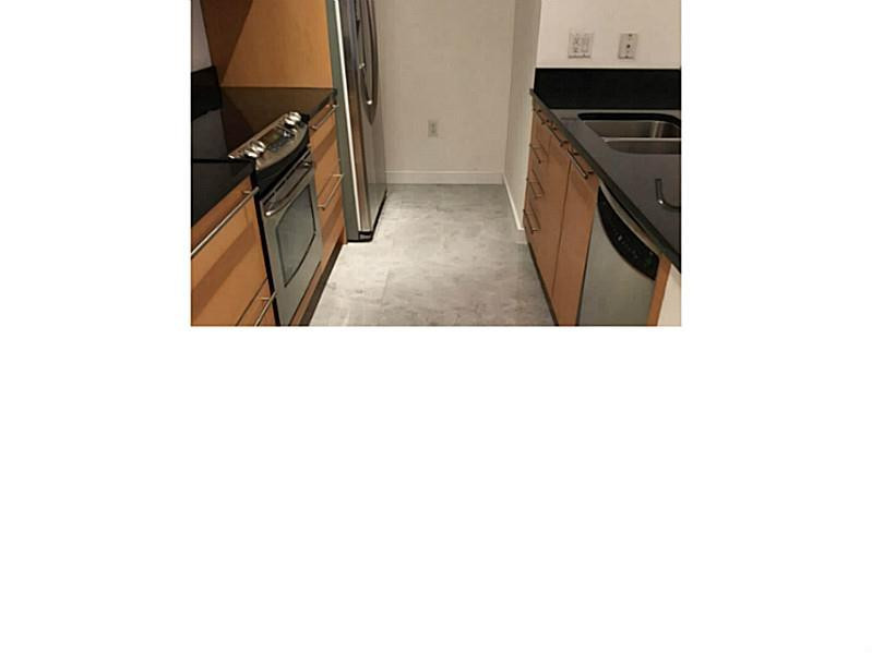 951 Brickell Avenue 701 Property Photo 6