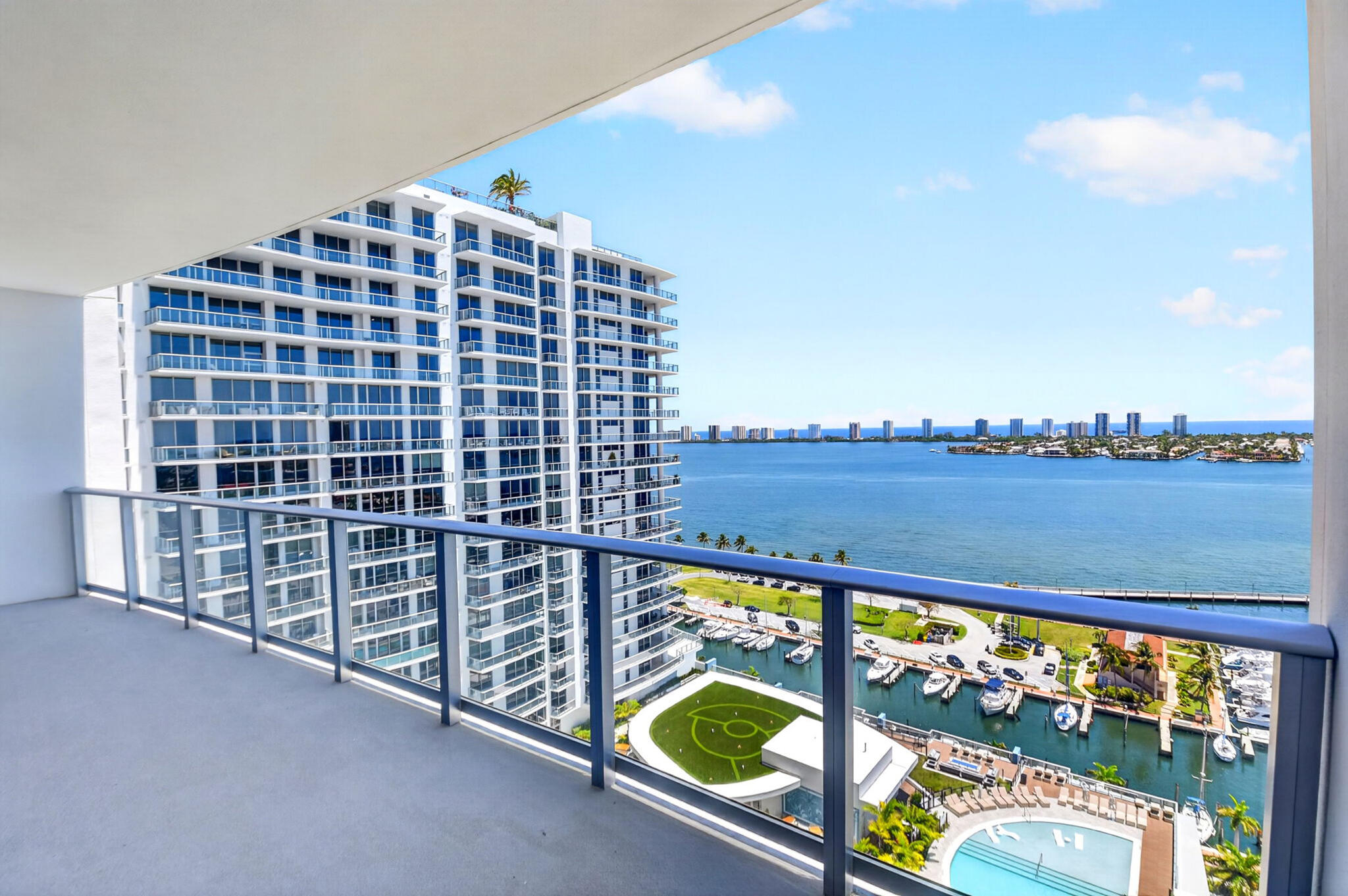 220 Lake Shore Drive 1808 Property Photo 9