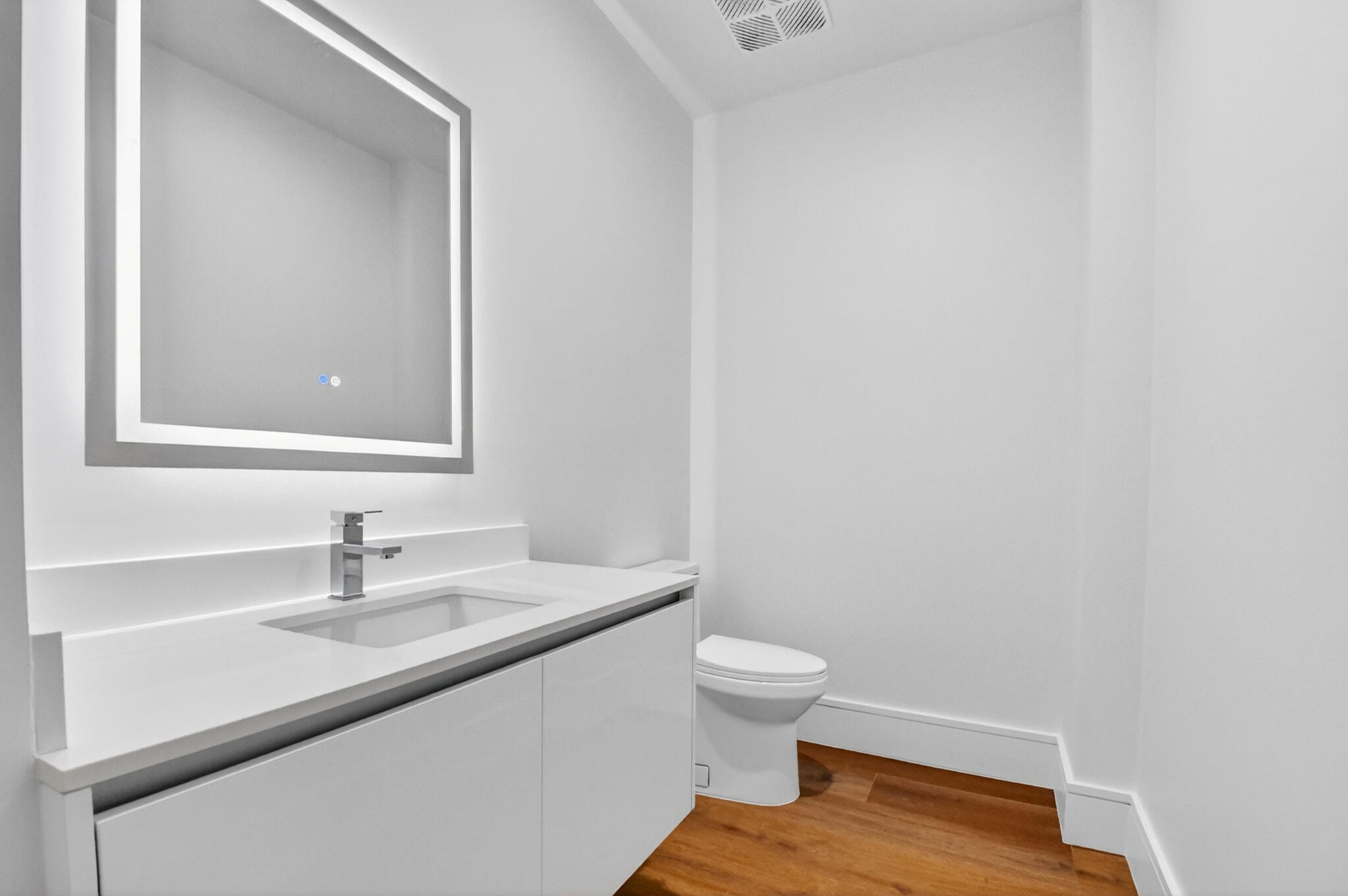 220 Lake Shore Drive 1808 Property Photo 25
