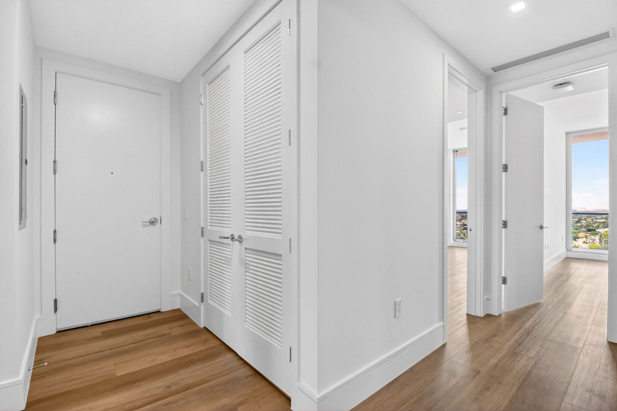 220 Lake Shore Drive 1808 Property Photo 26