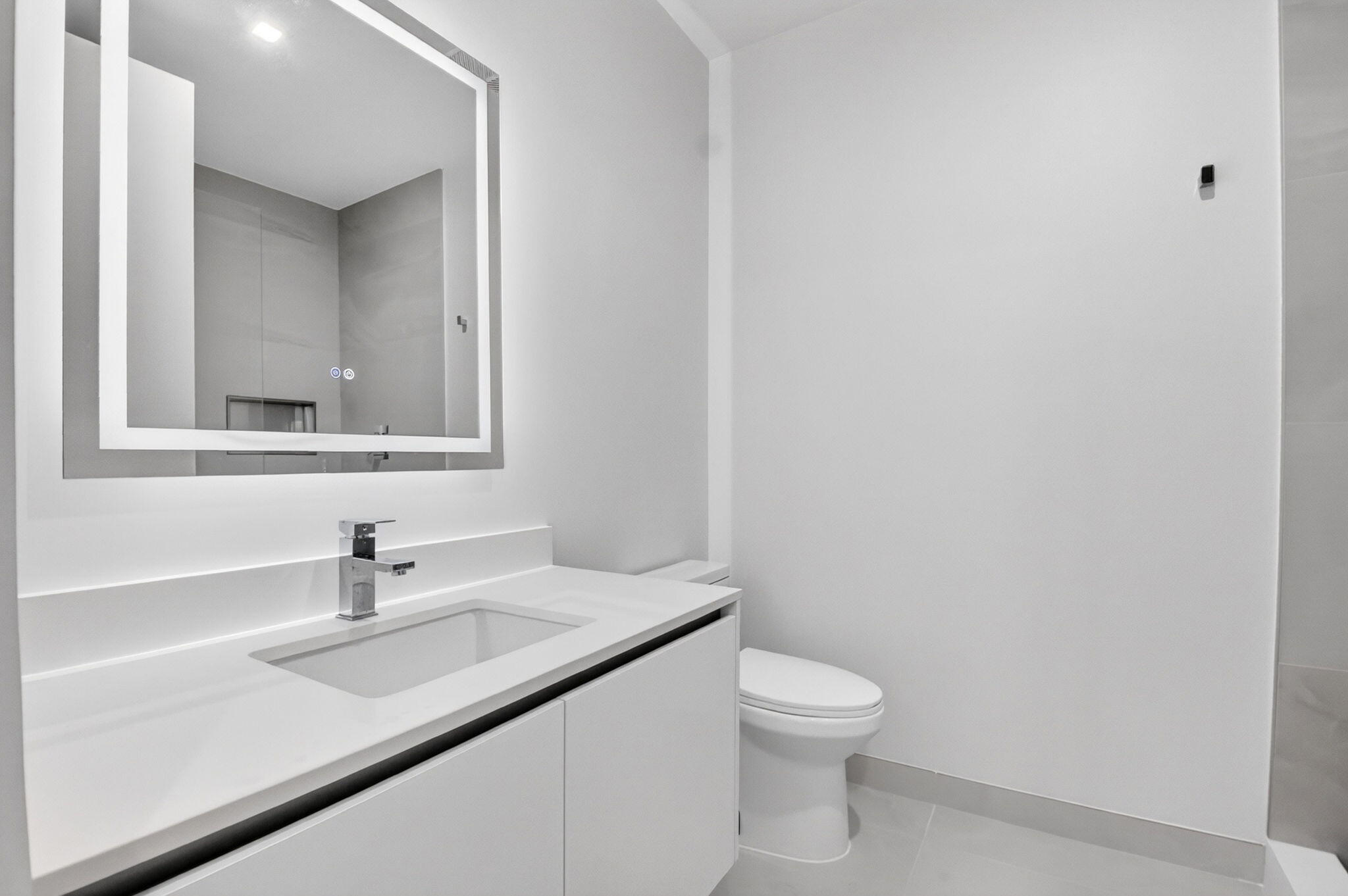 220 Lake Shore Drive 1808 Property Photo 29