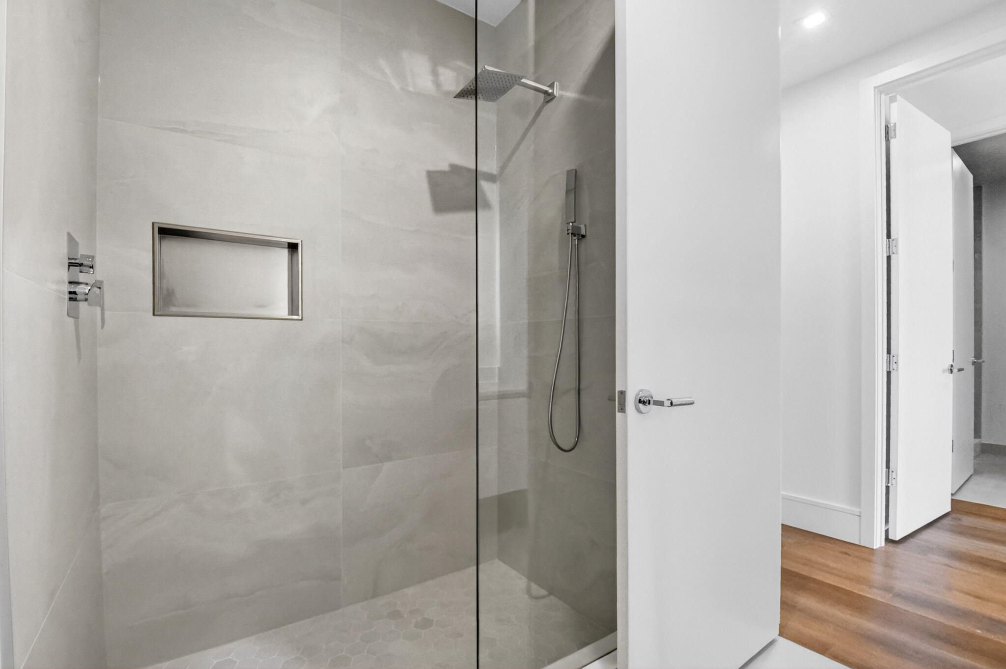 220 Lake Shore Drive 1808 Property Photo 30