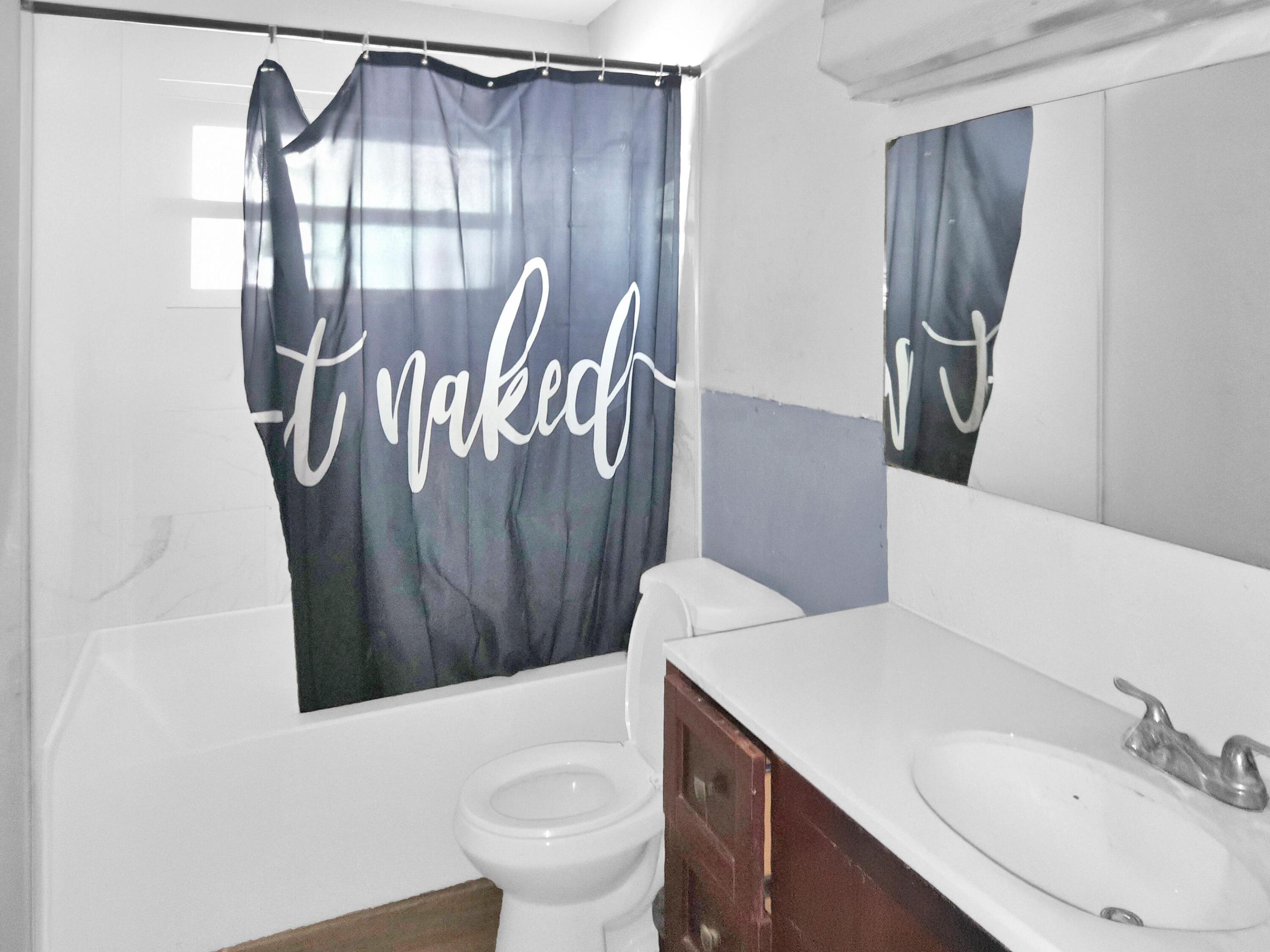 515 Palm Avenue A&b Property Photo 4