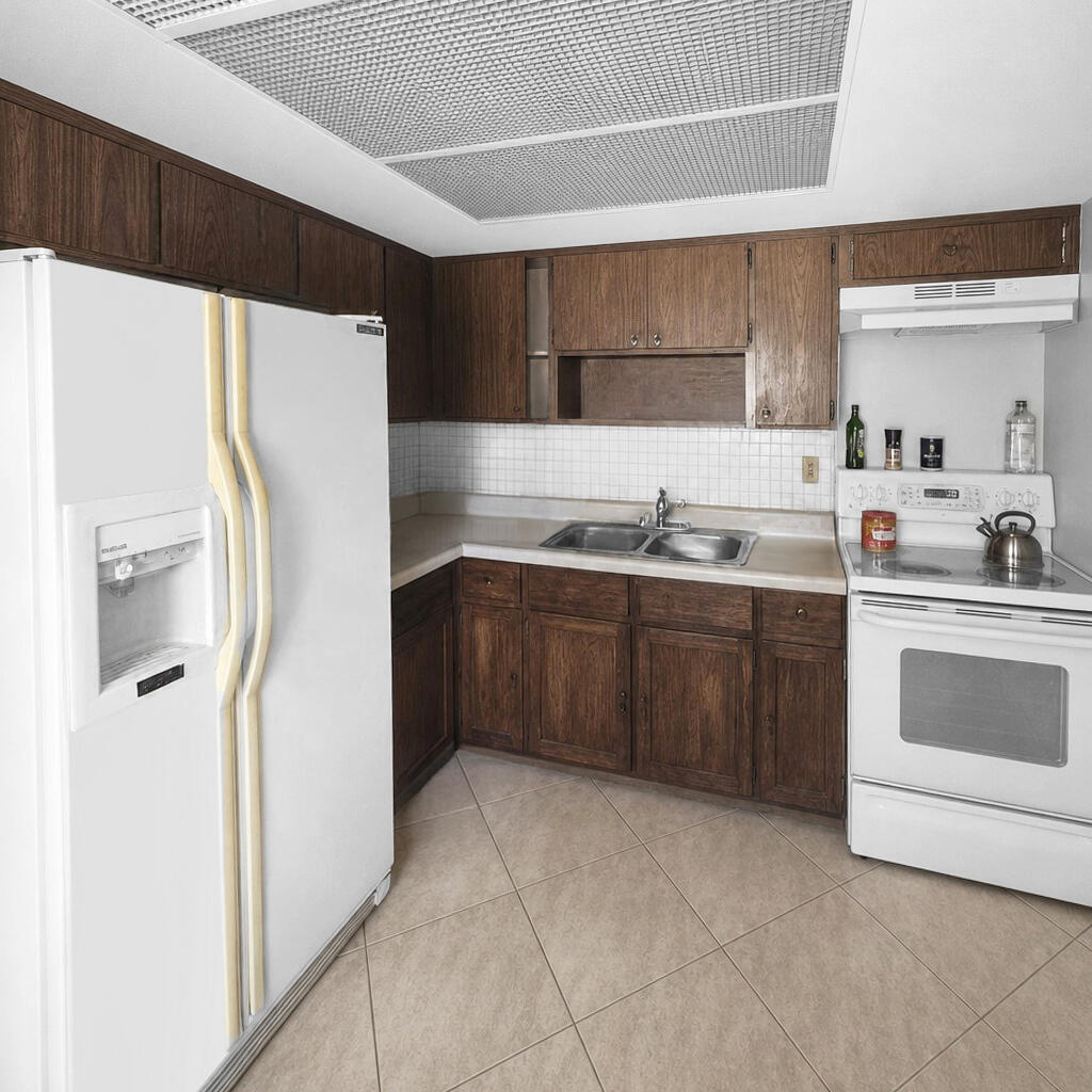 515 Palm Avenue A&b Property Photo 6