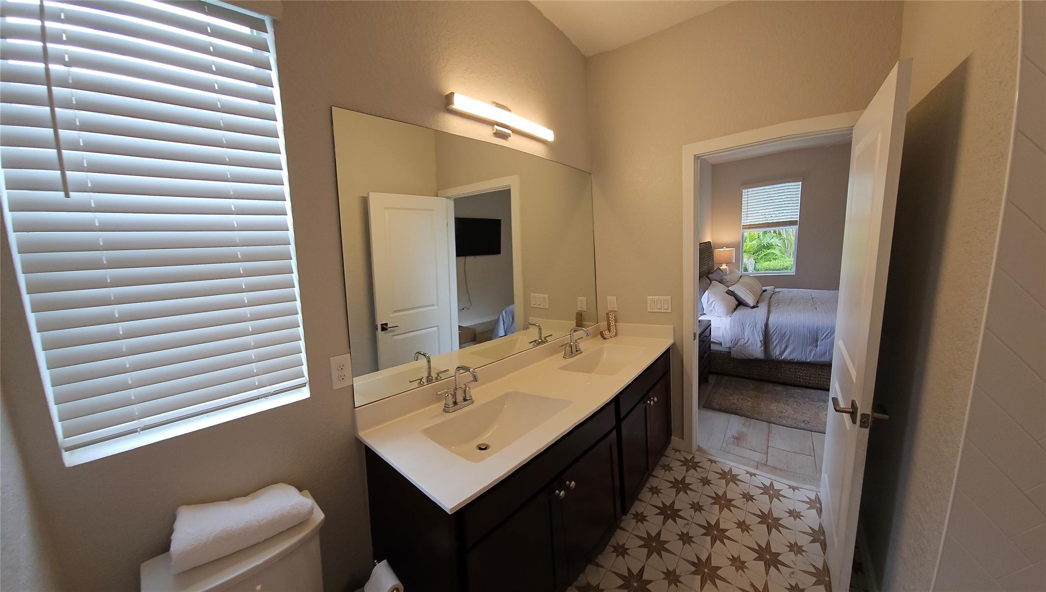 3034 Ne Skyview Lane Property Photo 11