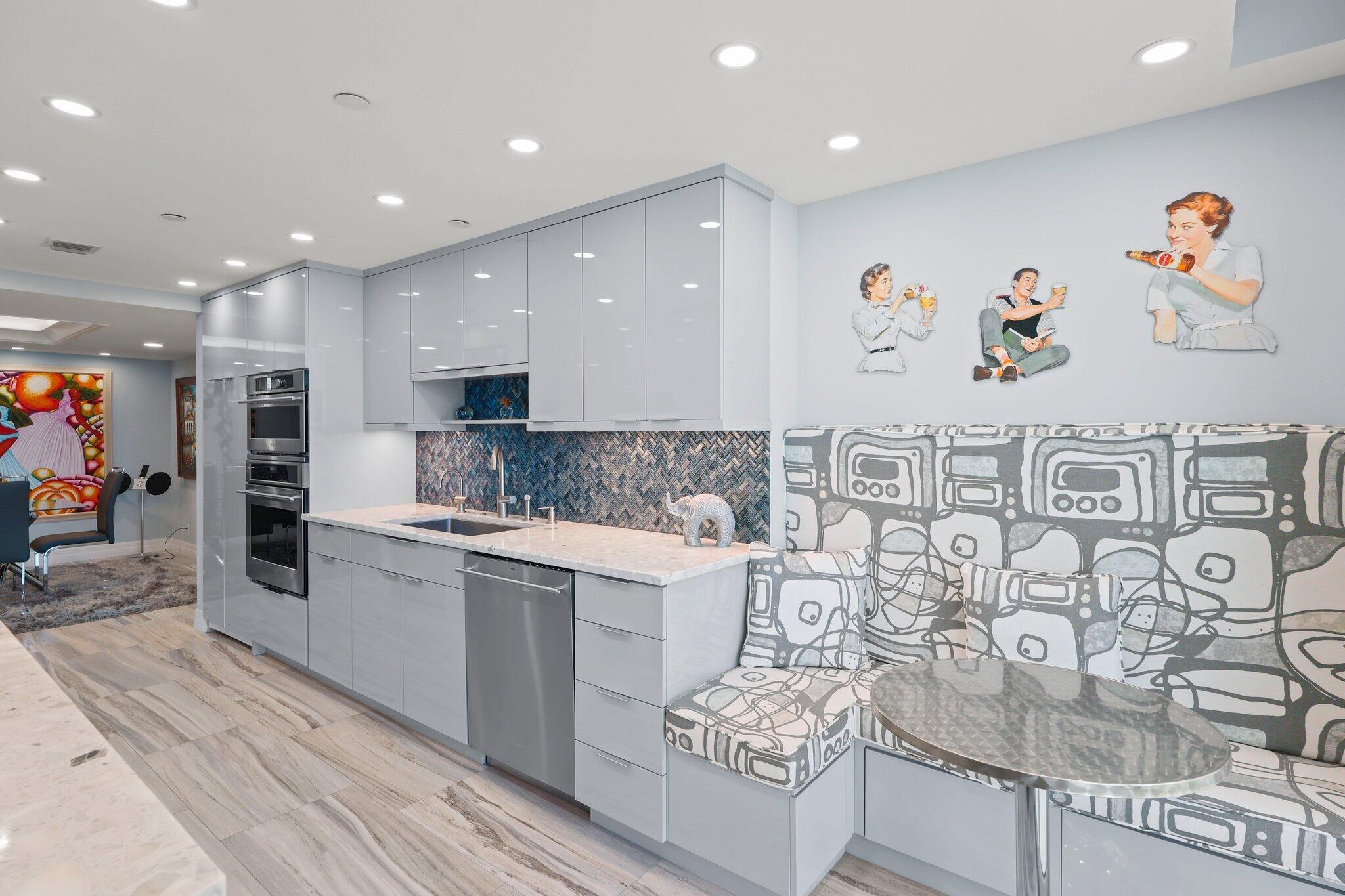 500 Ocean Drive E4c Property Photo 17