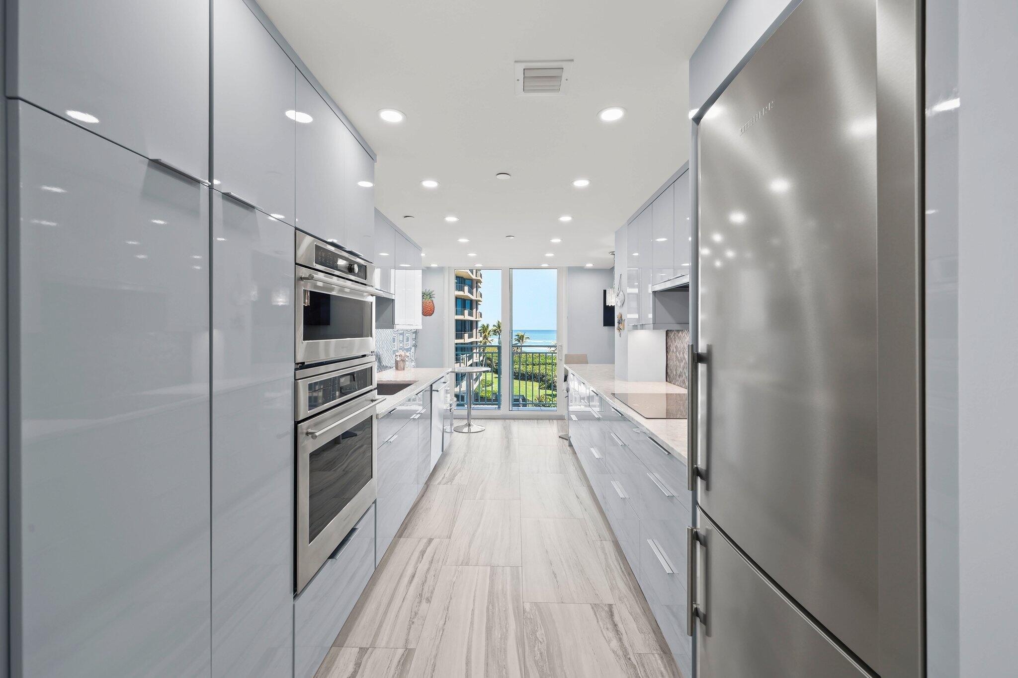 500 Ocean Drive E4c Property Photo 21