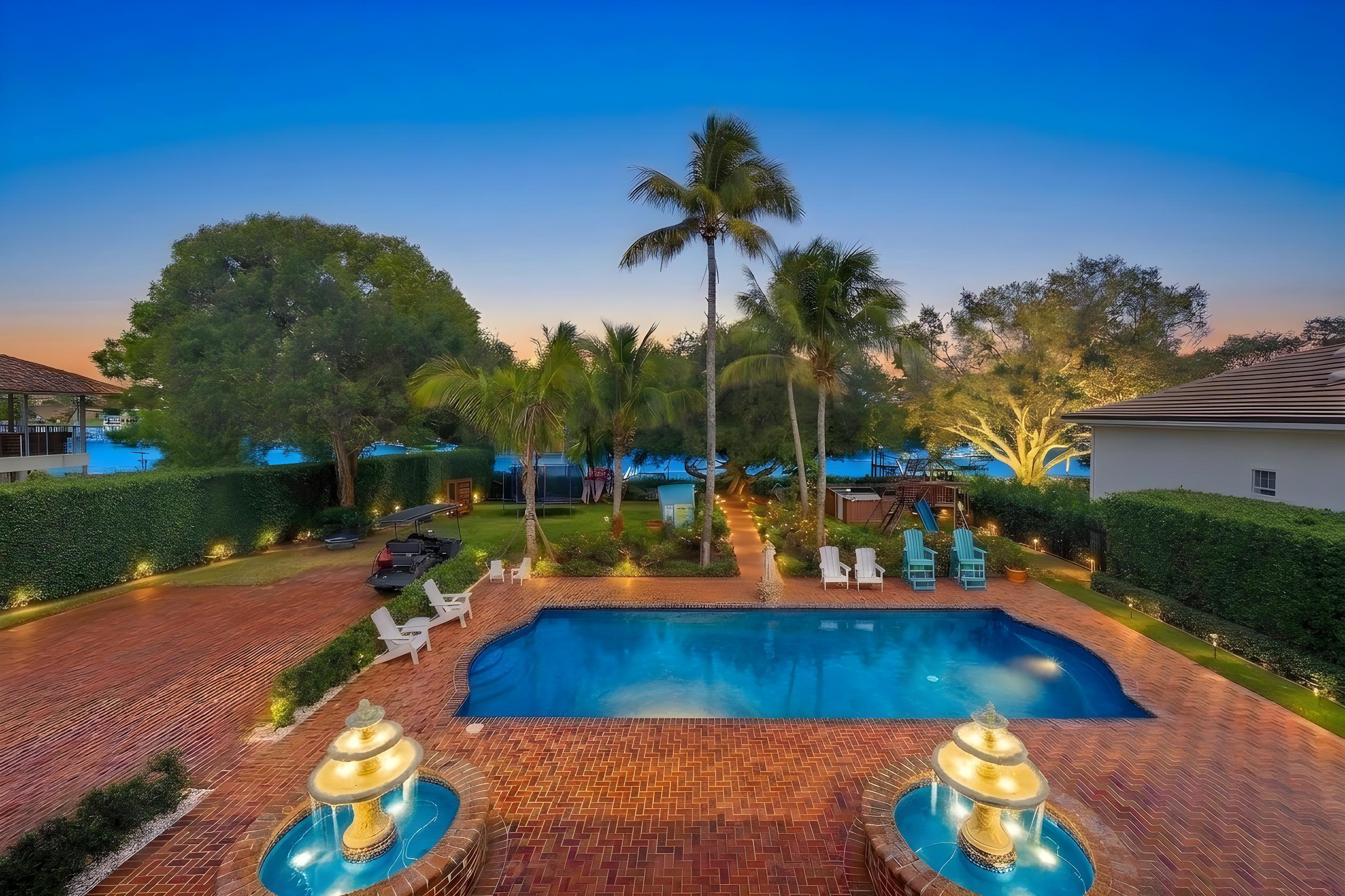 19153 Se Jupiter River Drive Property Photo 4