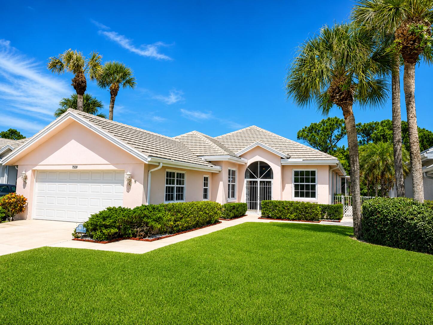 7529 Se Bay Cedar Circle Property Photo 1