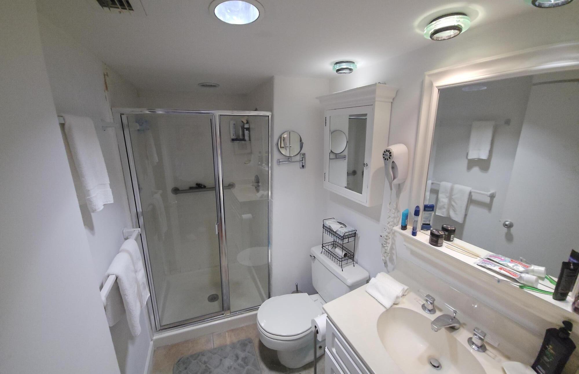 201 Spyglass Lane Property Photo 10