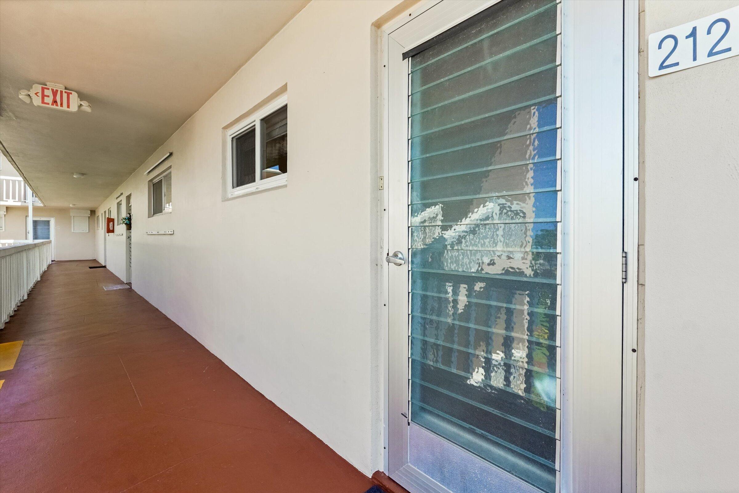 2856 S Garden Dr Drive S 212 Property Photo 5