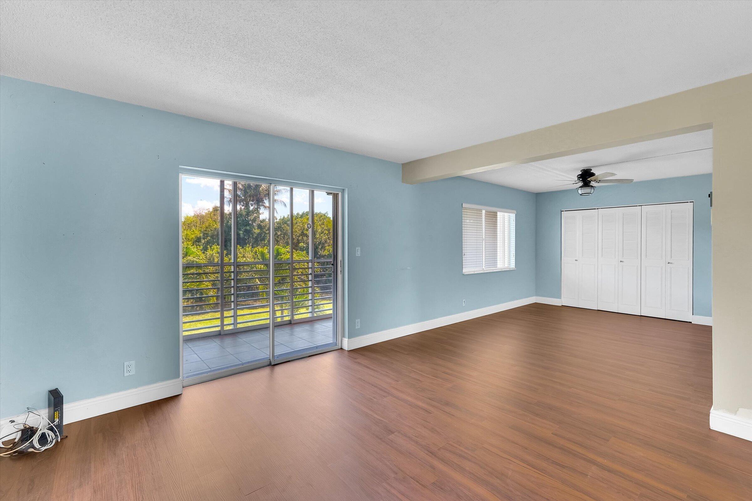 2856 S Garden Dr Drive S 212 Property Photo 16
