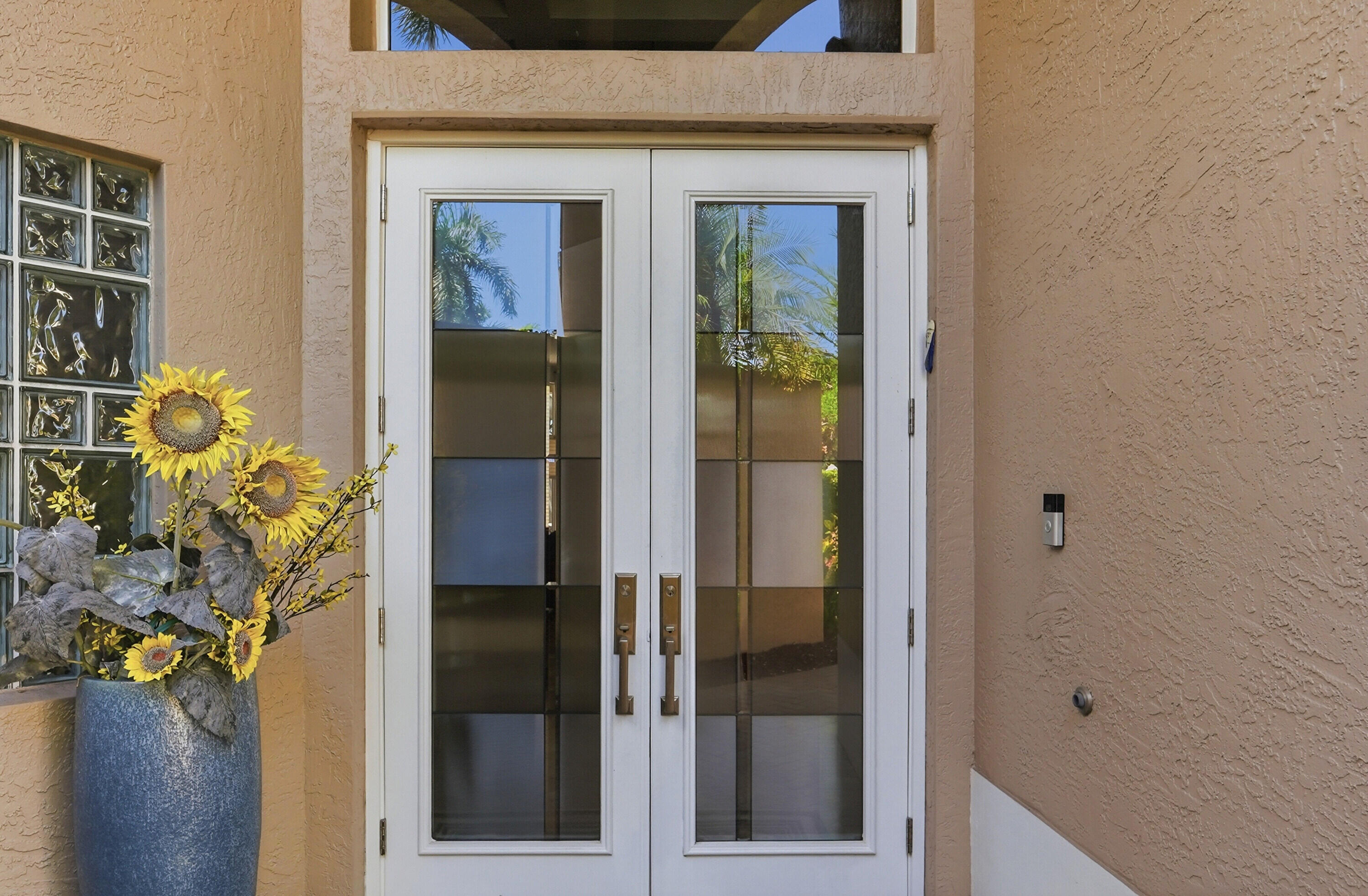 16197 Villa Vizcaya Place Property Photo 4