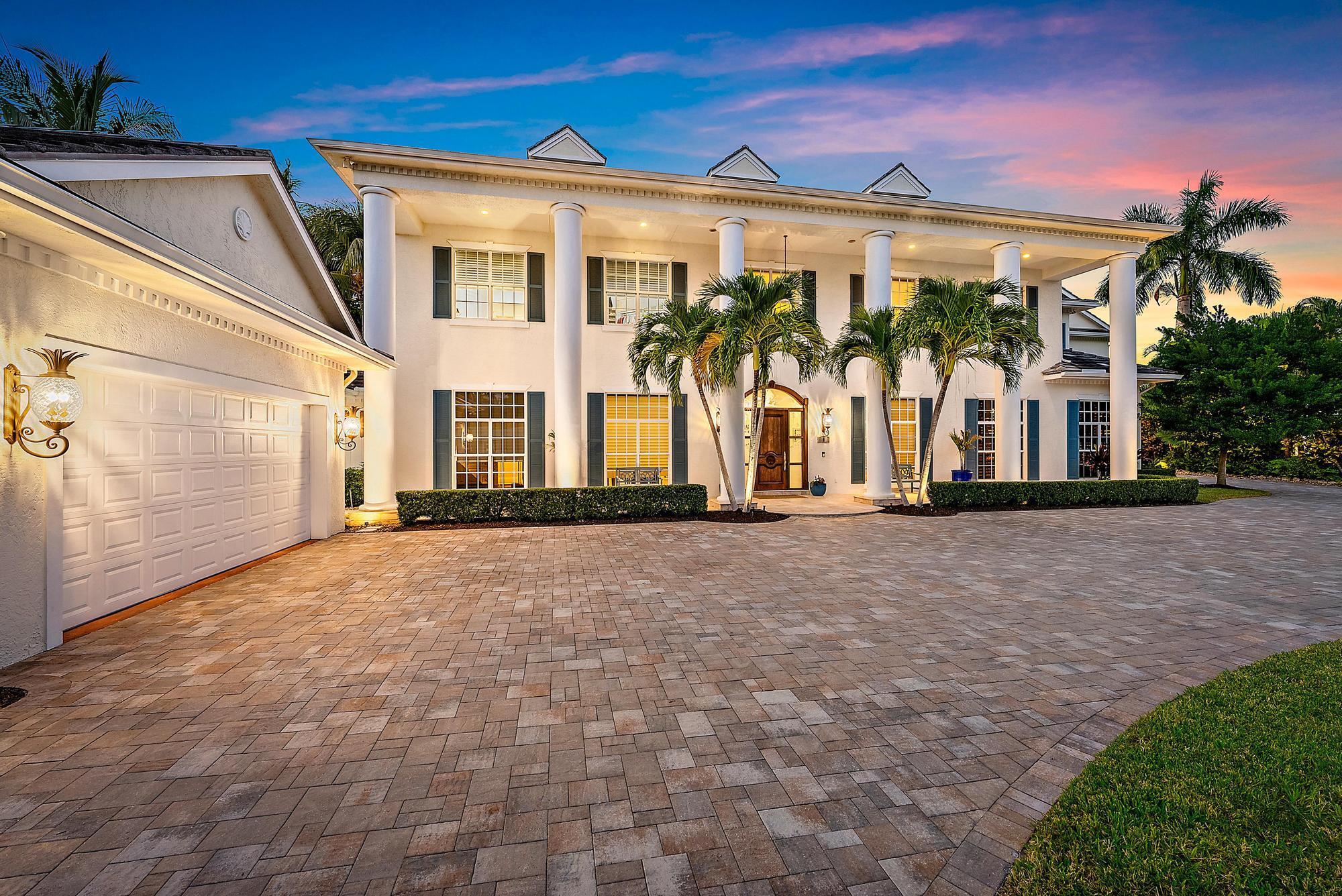 18137 Palm Point Drive Property Photo 8