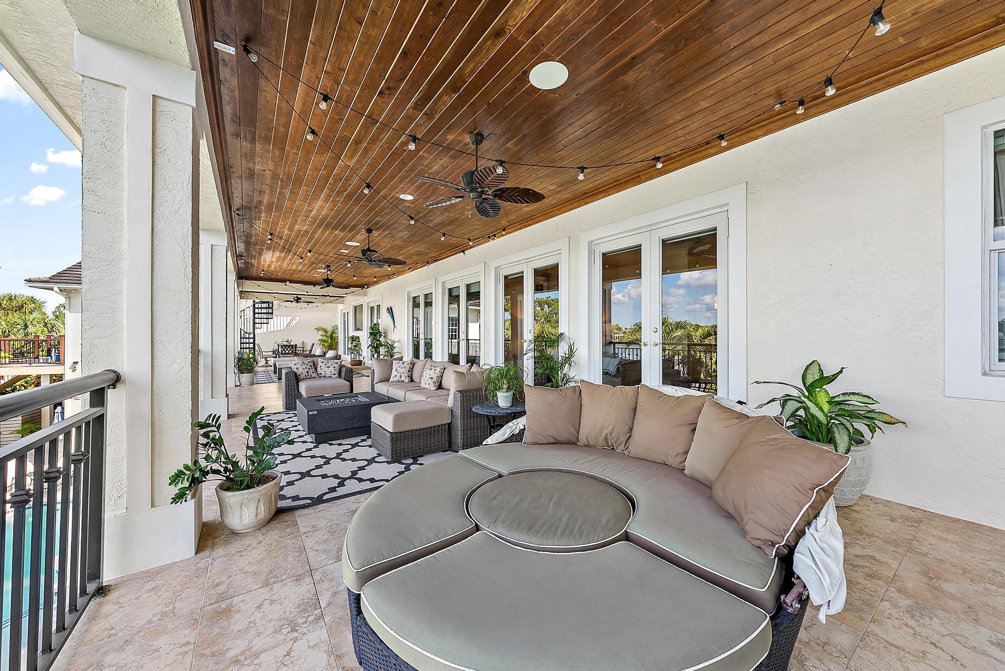 18137 Palm Point Drive Property Photo 39