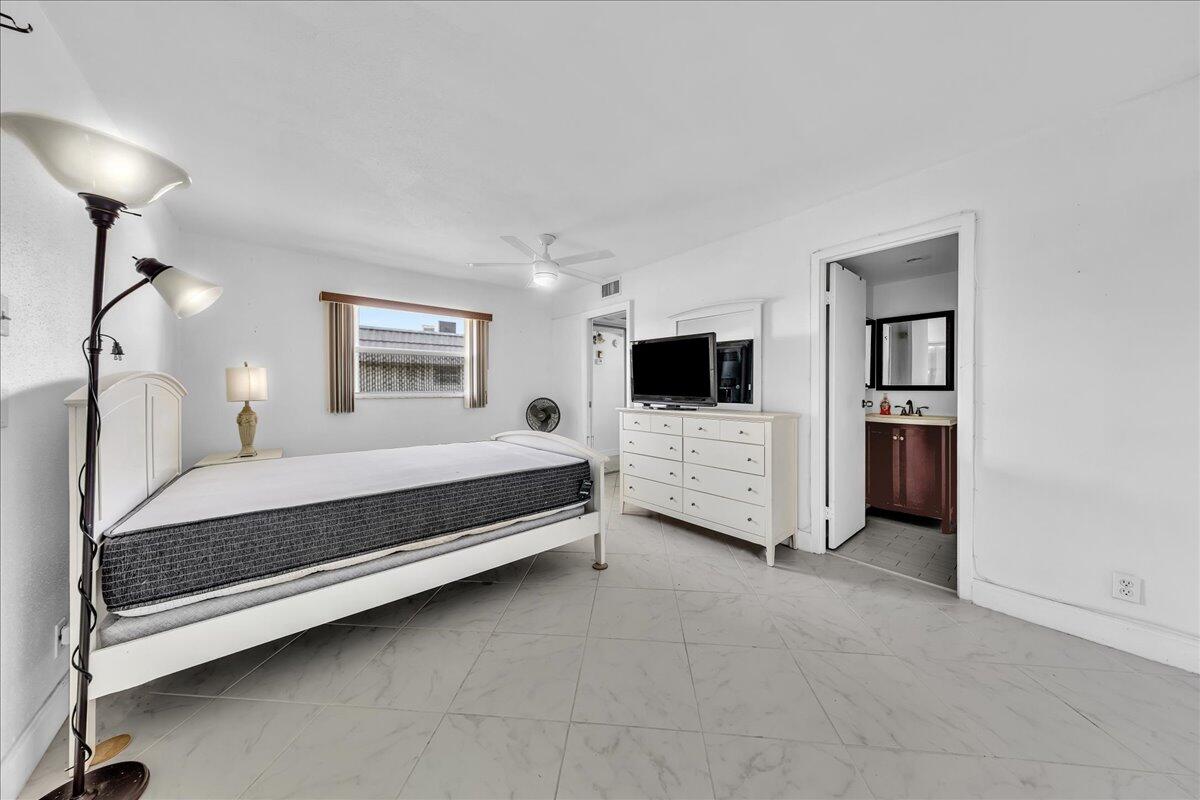 150 Valencia Boulevard G Property Photo 33