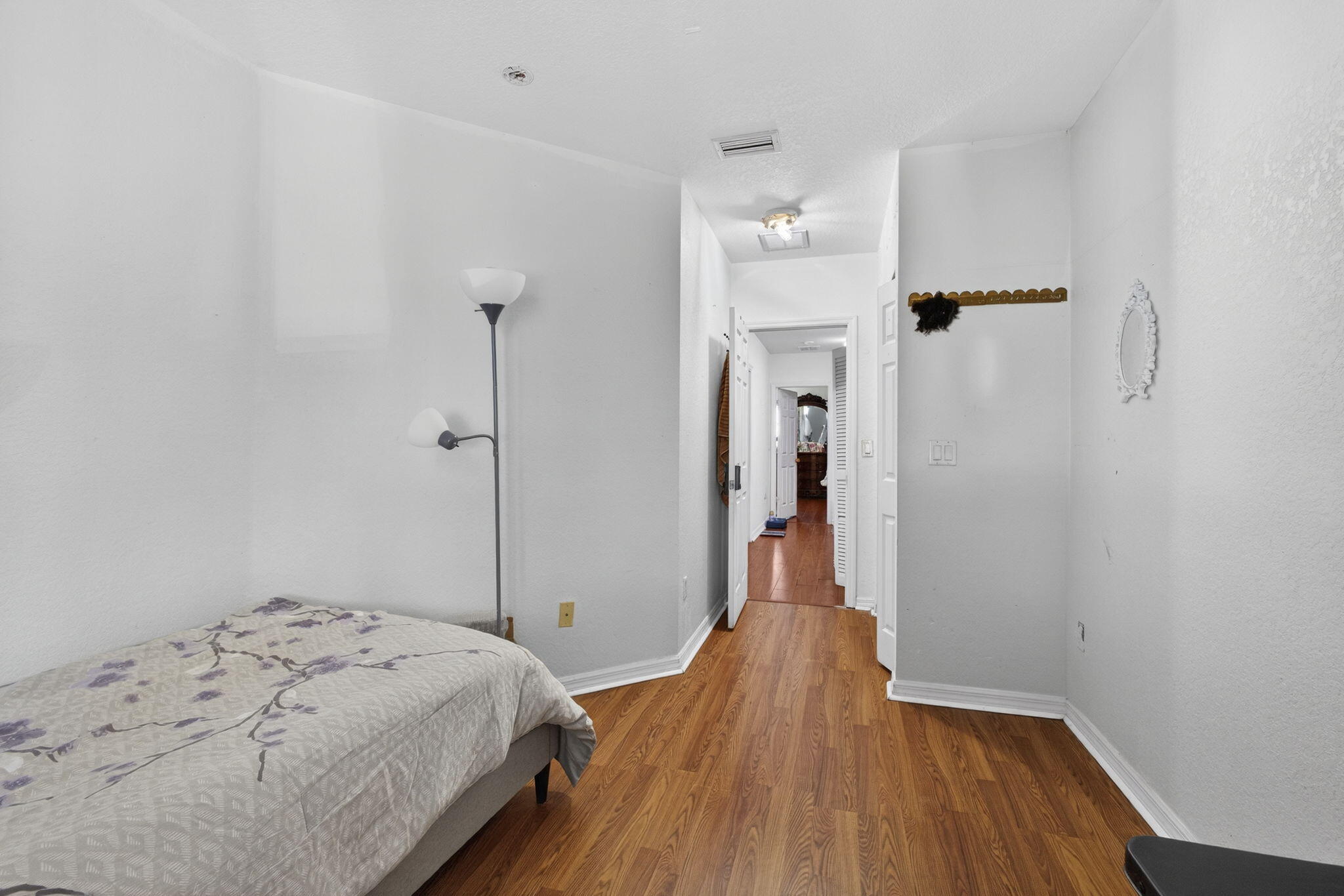 3720 Oleander Terrace Property Photo 24