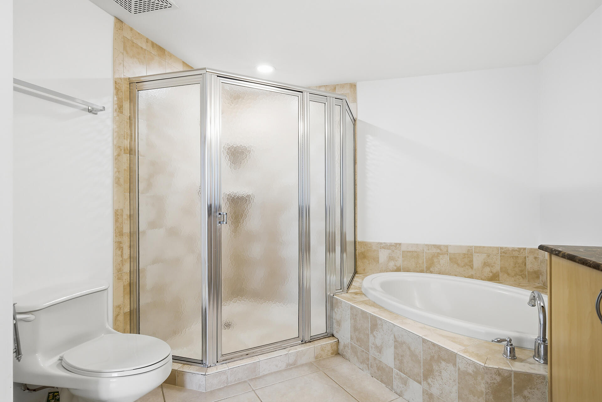 403 S Sapodilla Avenue 218 Property Photo 16