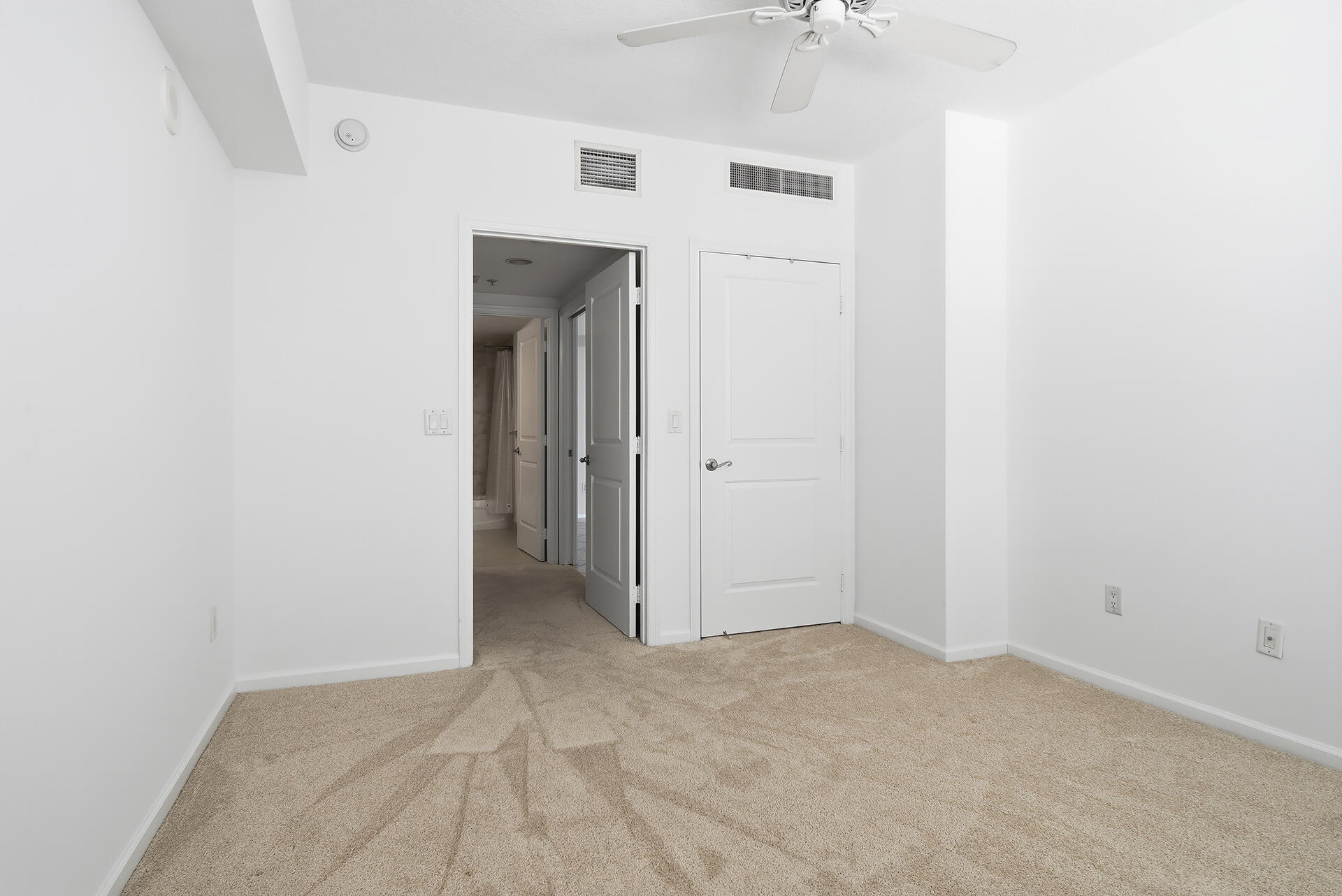 403 S Sapodilla Avenue 218 Property Photo 21