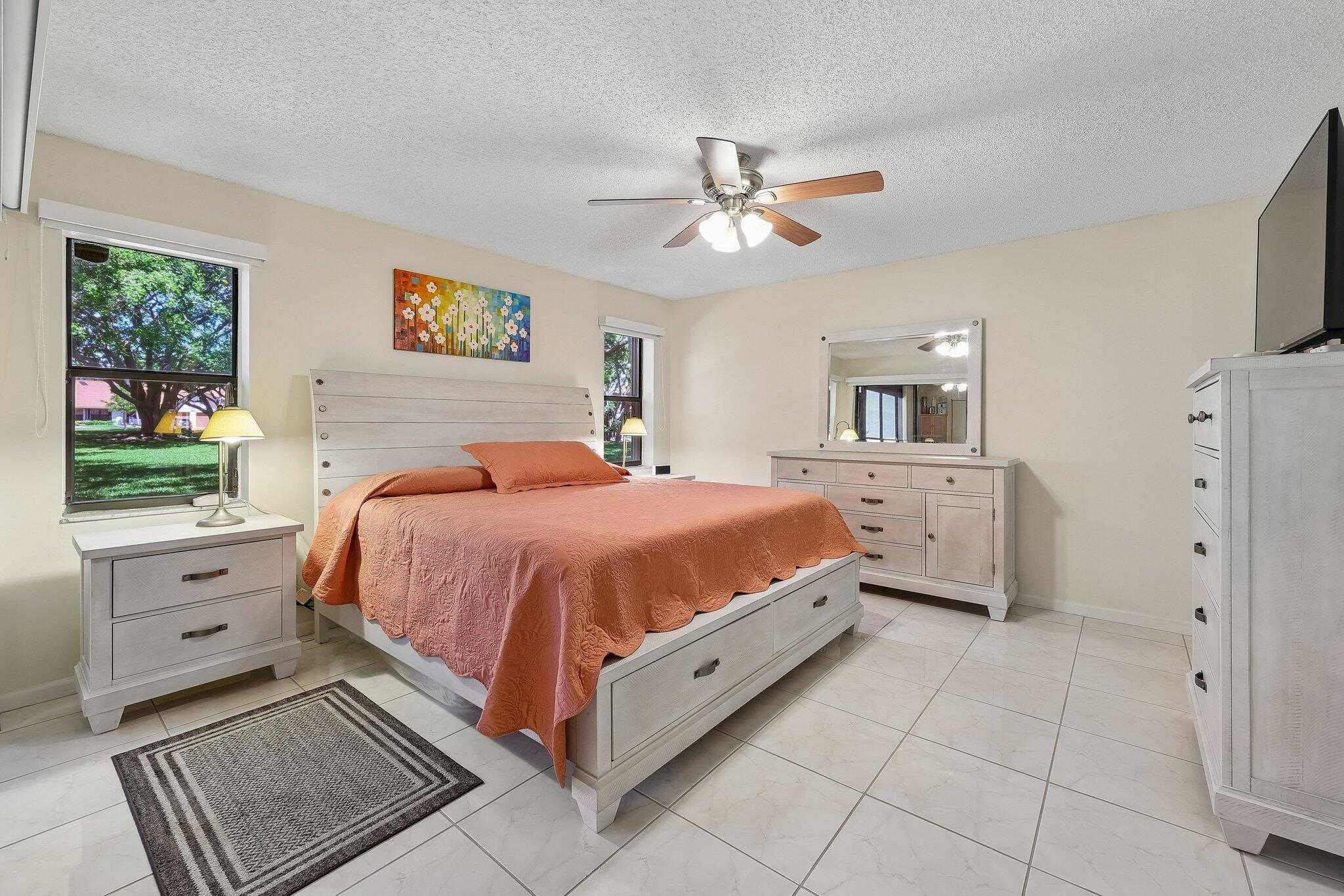 9681 E Sills Dr E 102 Property Photo 14