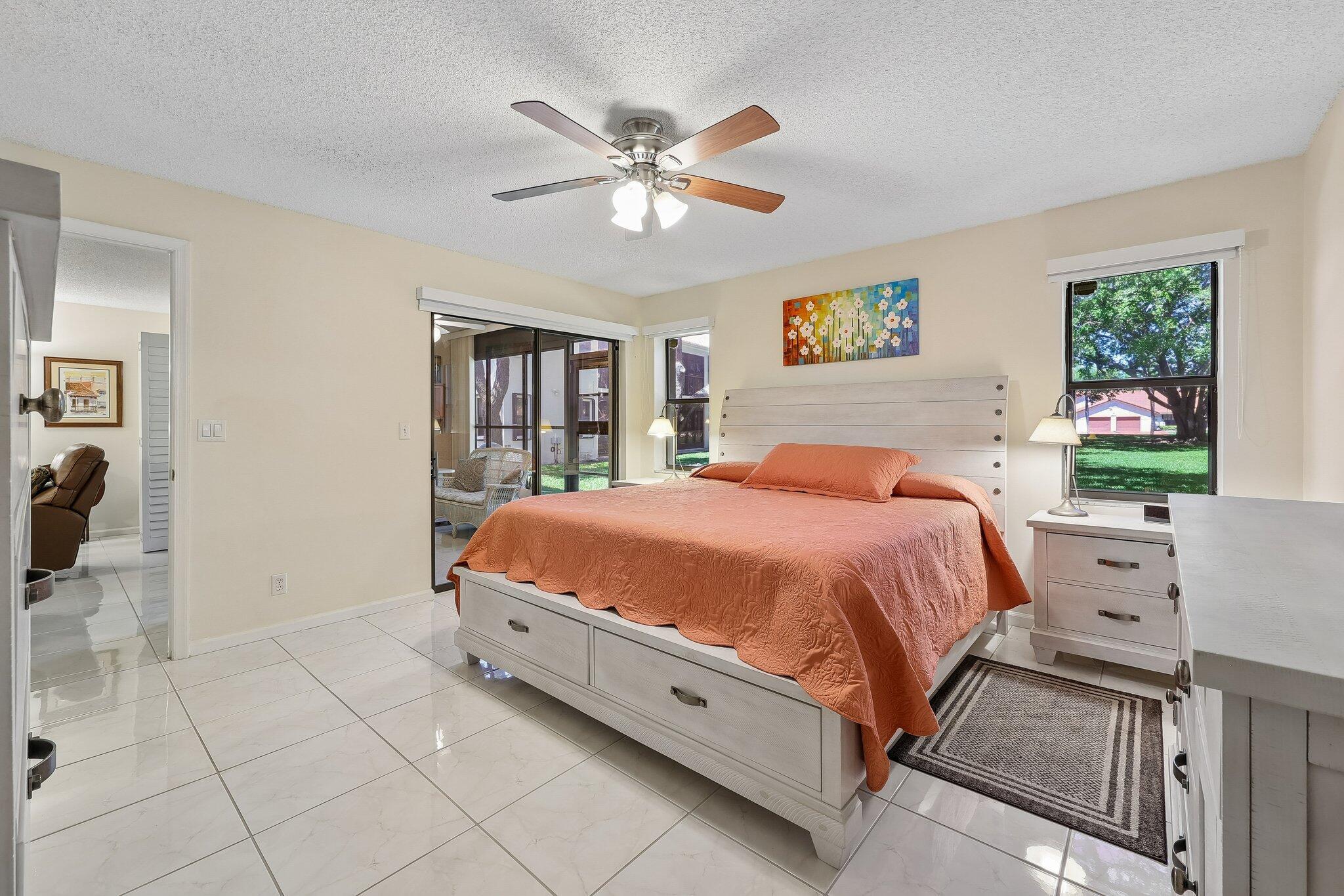 9681 E Sills Dr E 102 Property Photo 15
