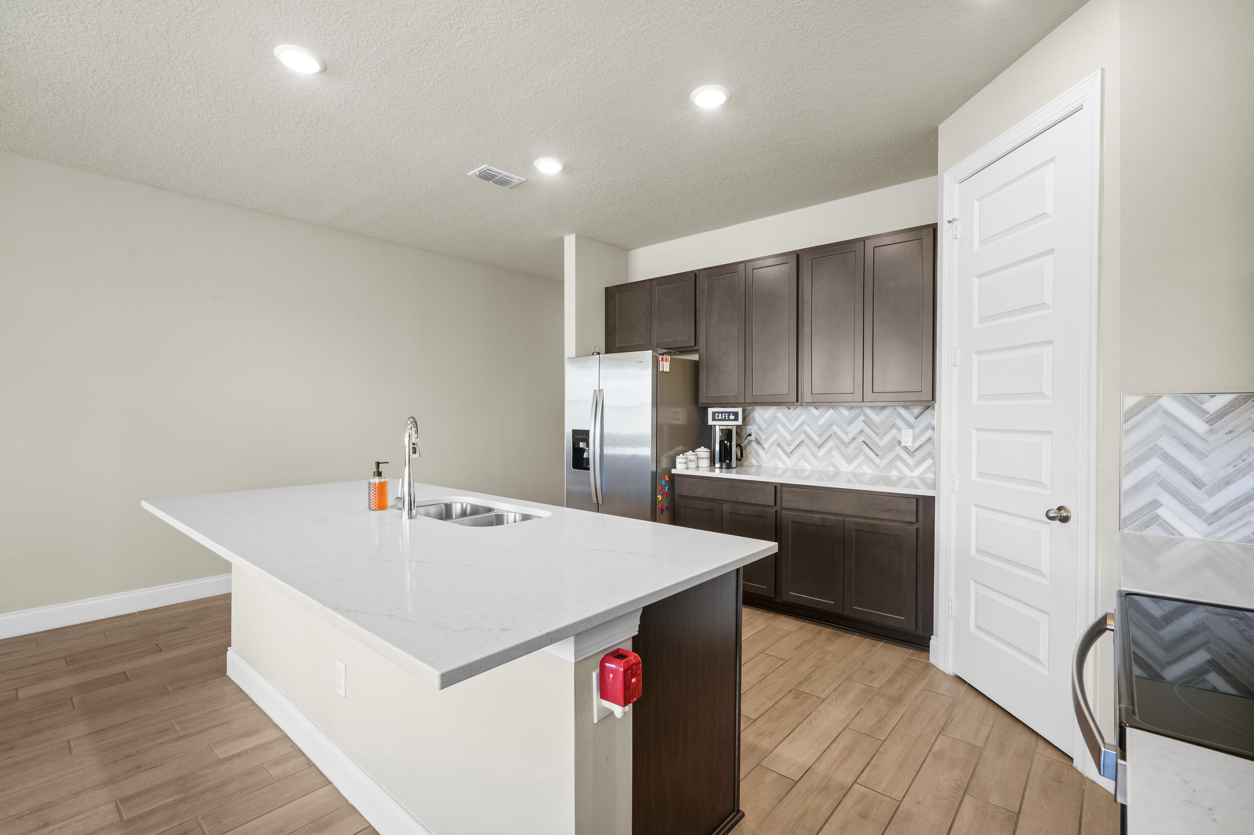 8588 Dahlia Circle Property Photo 19