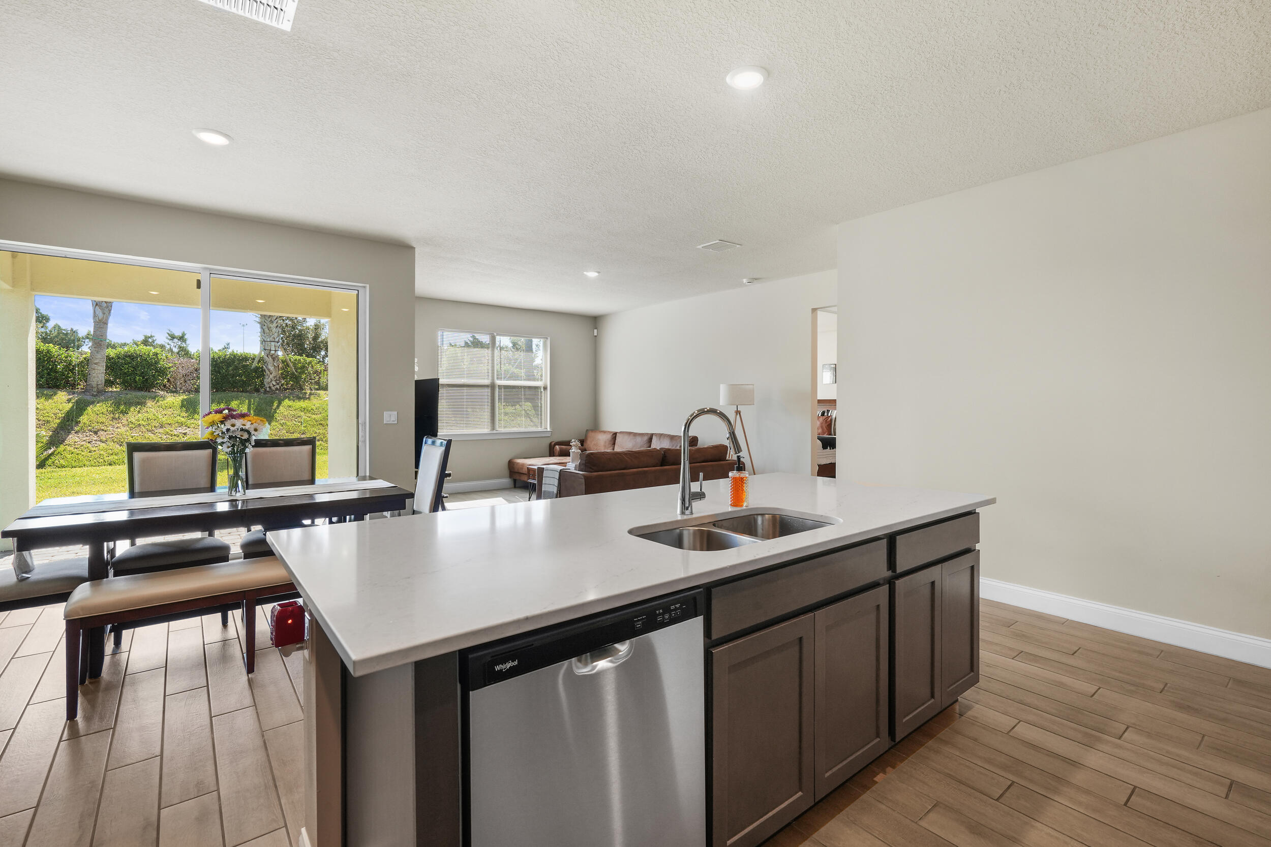 8588 Dahlia Circle Property Photo 22