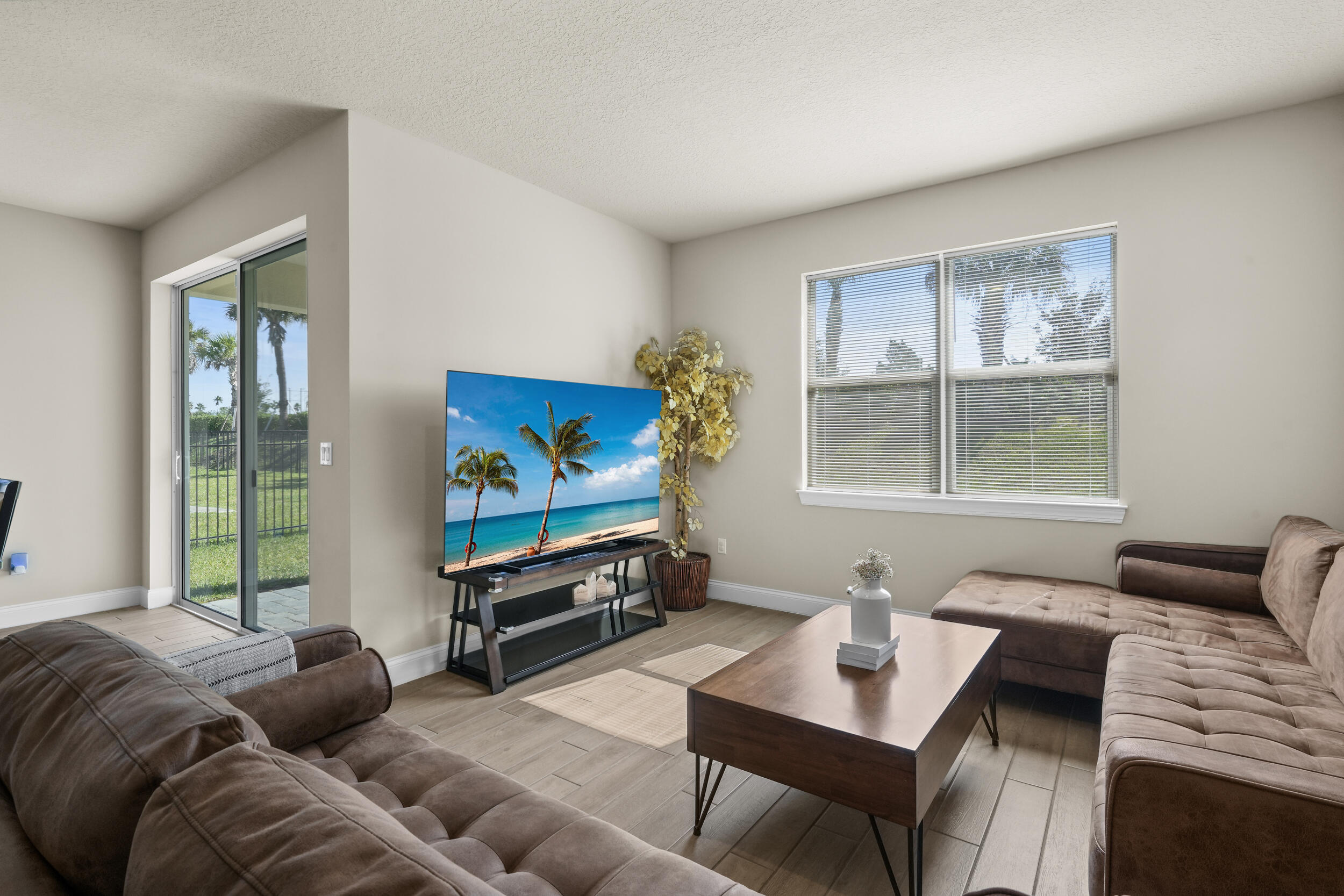 8588 Dahlia Circle Property Photo 36