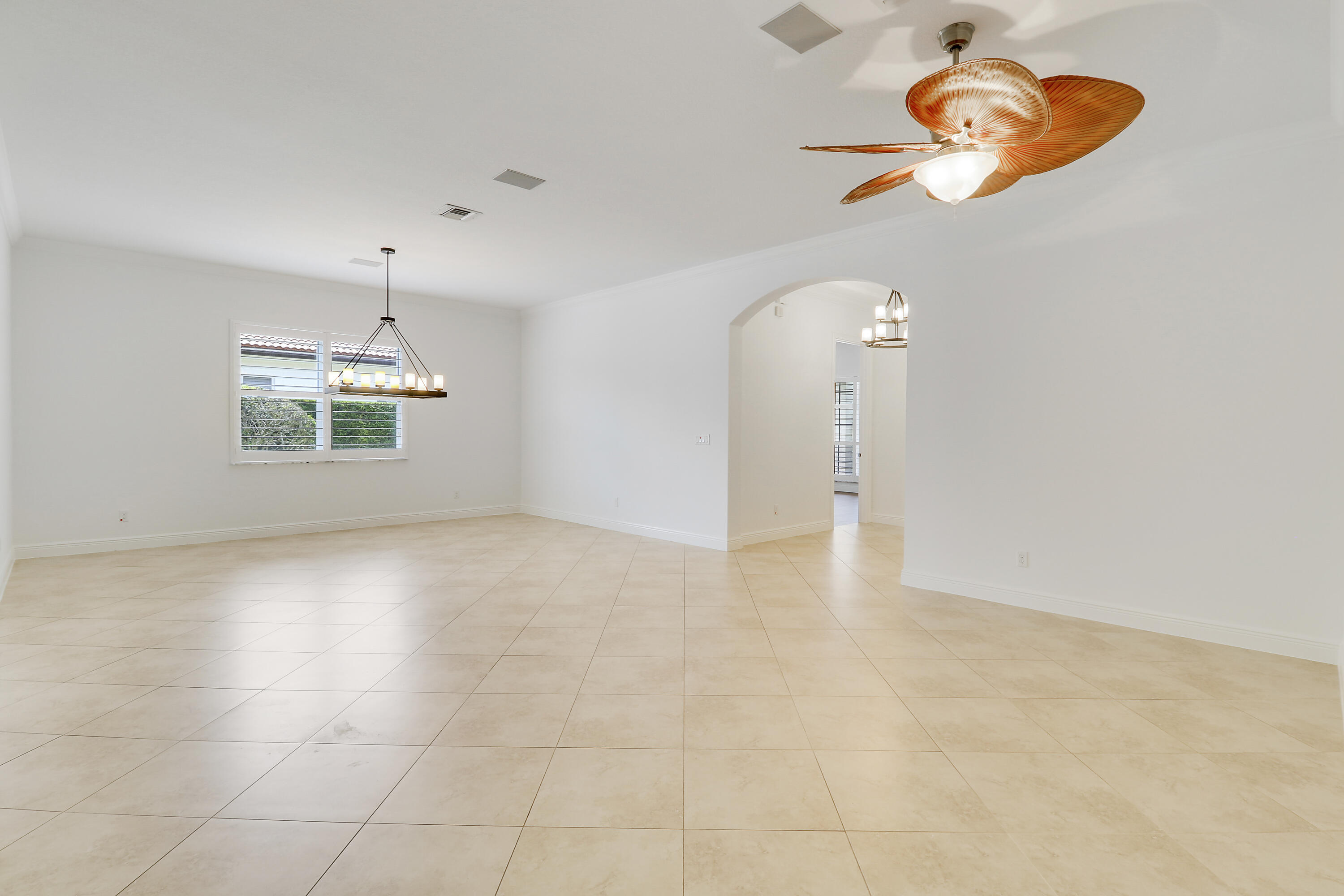 119 Steeple Circle Property Photo 3