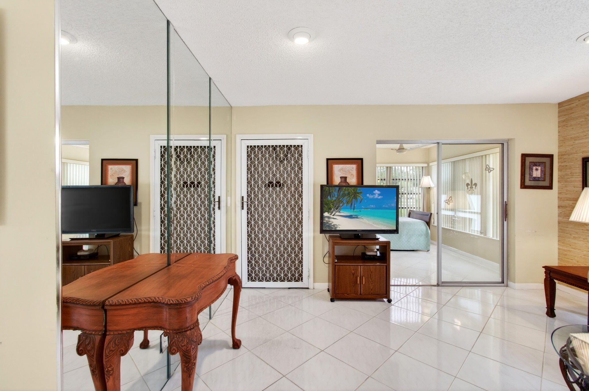 14290 Nesting Way A Property Photo 2