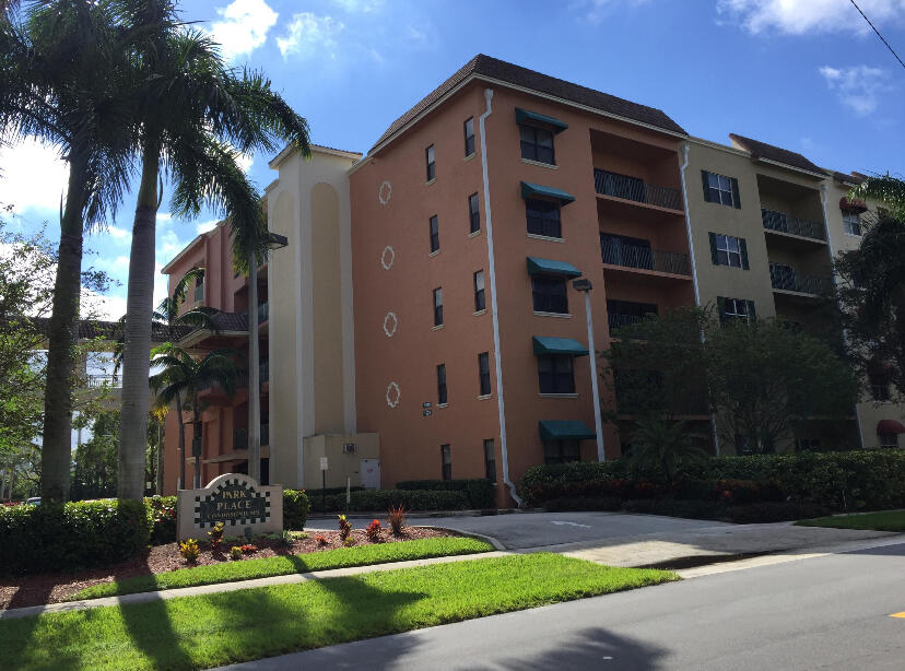 1610 Presidential Way B-305 Property Photo 1