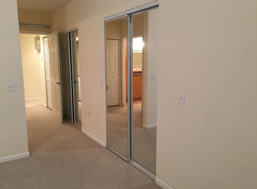 1610 Presidential Way B-305 Property Photo 7