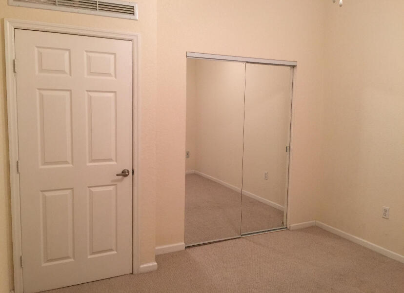 1610 Presidential Way B-305 Property Photo 14