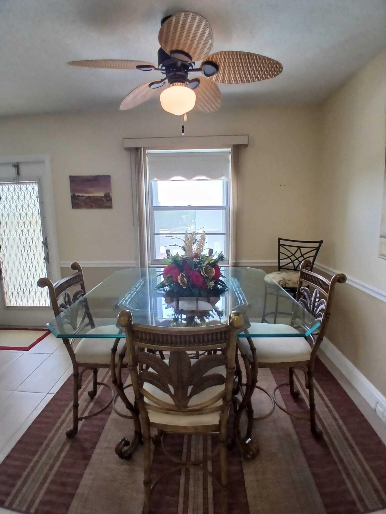 4023 Newport H Property Photo 5