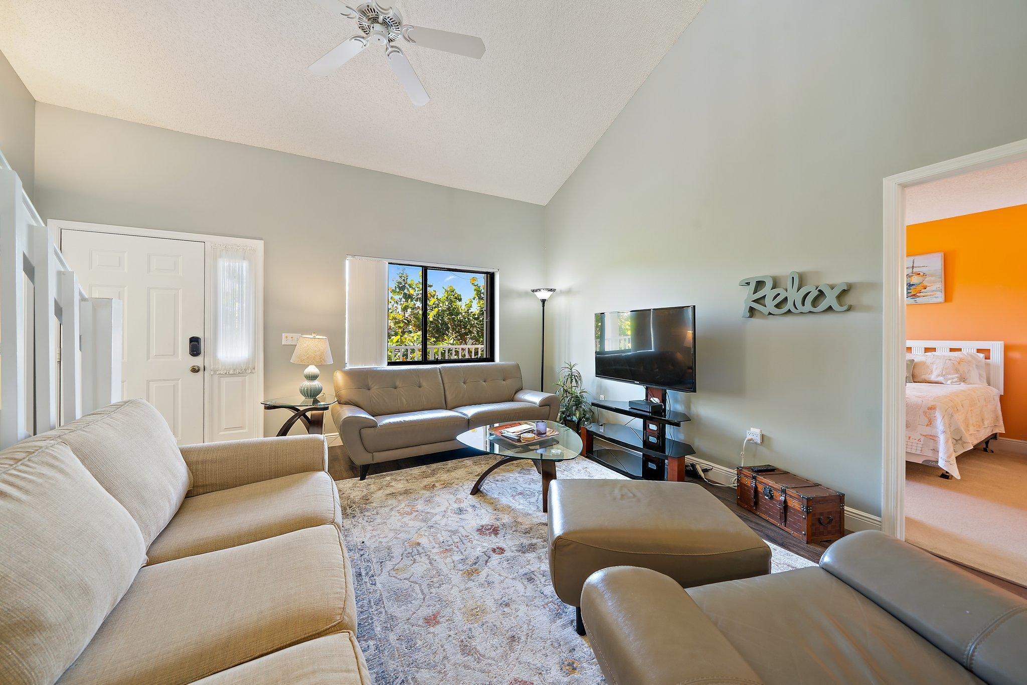 860 Bella Vista Court S 60 Property Photo 9