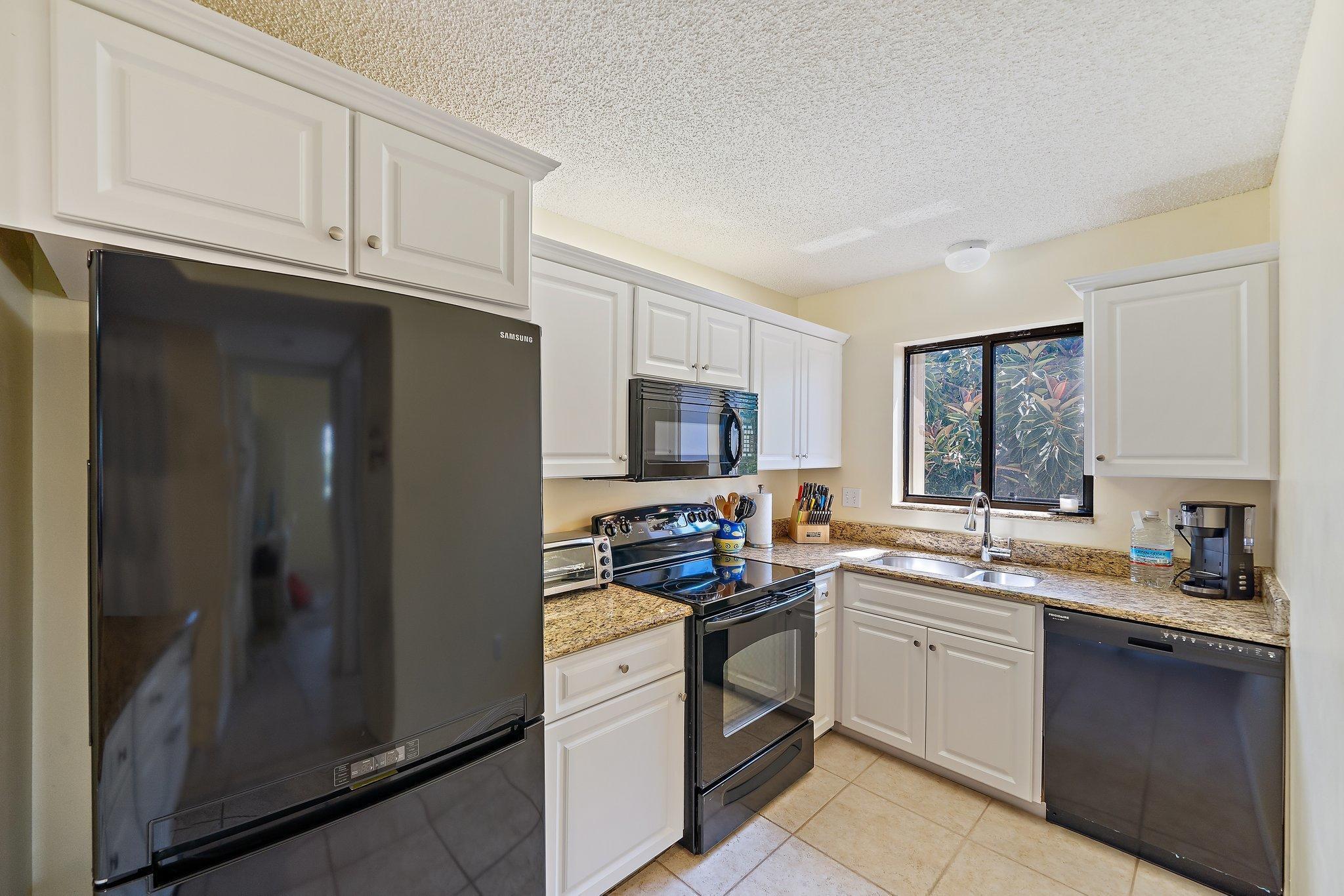860 Bella Vista Court S 60 Property Photo 14