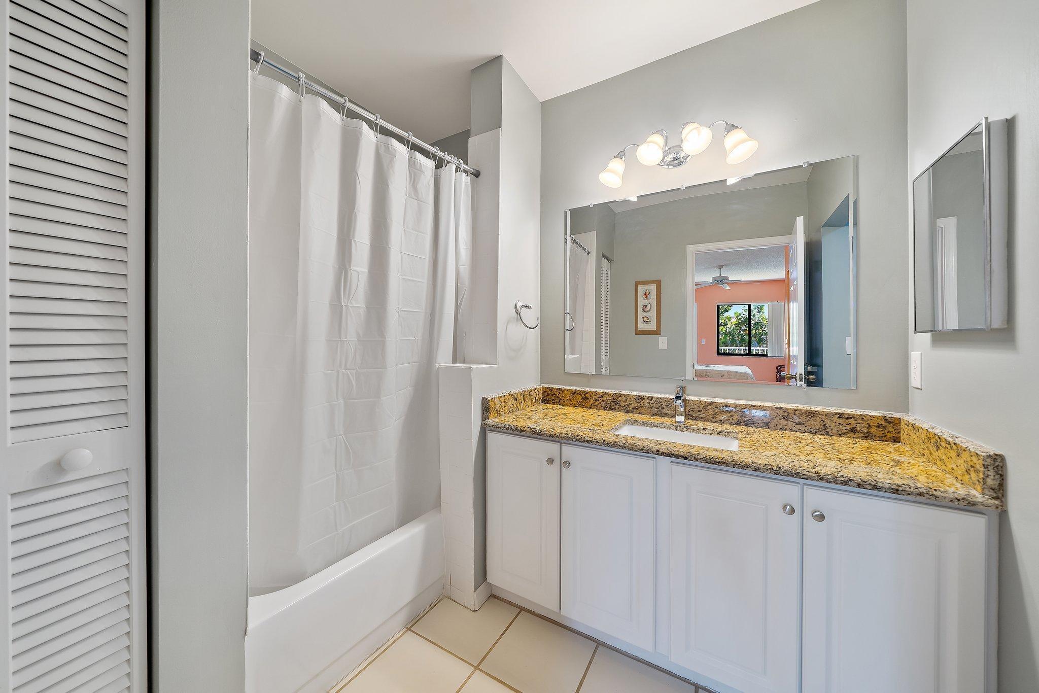 860 Bella Vista Court S 60 Property Photo 20