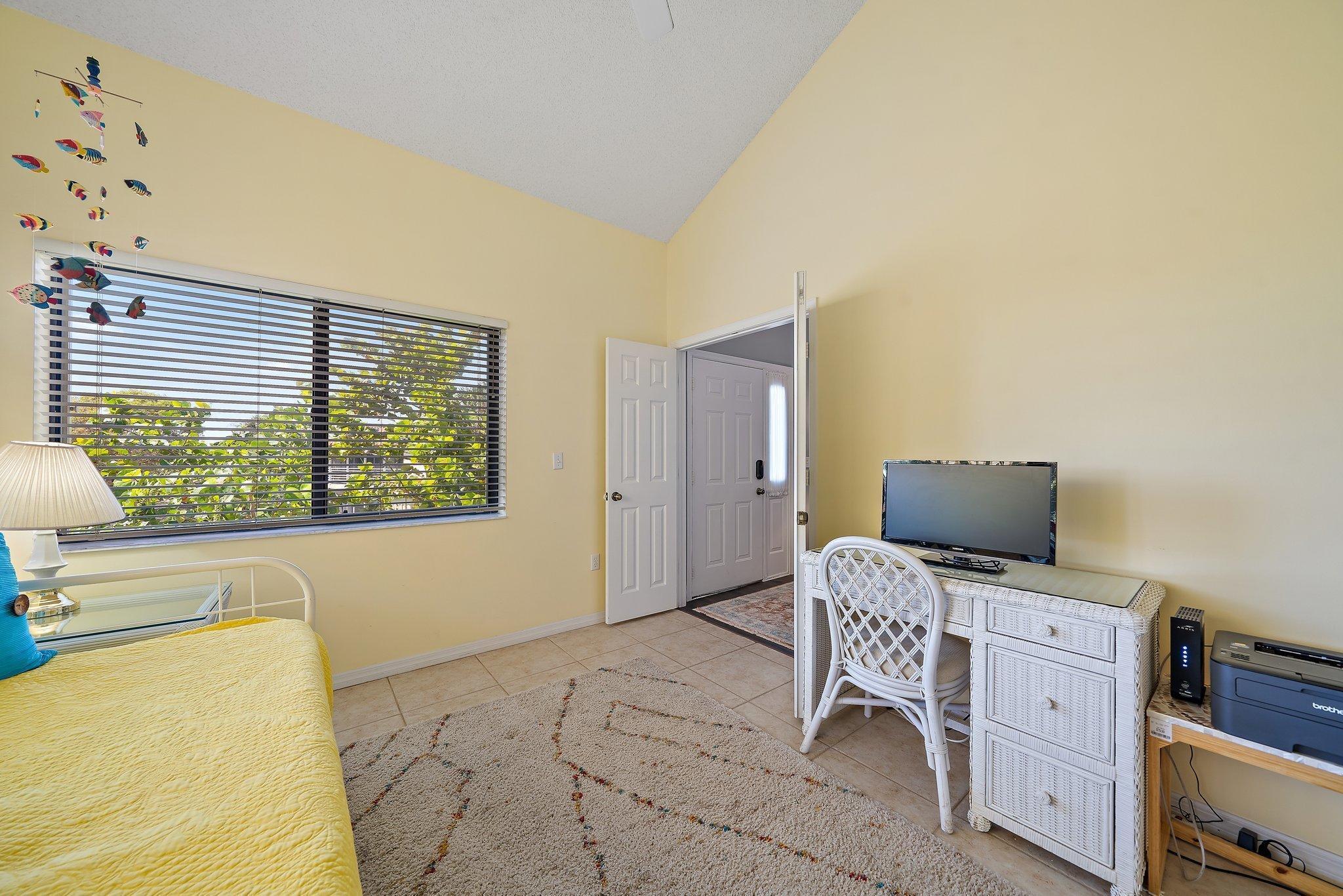 860 Bella Vista Court S 60 Property Photo 22