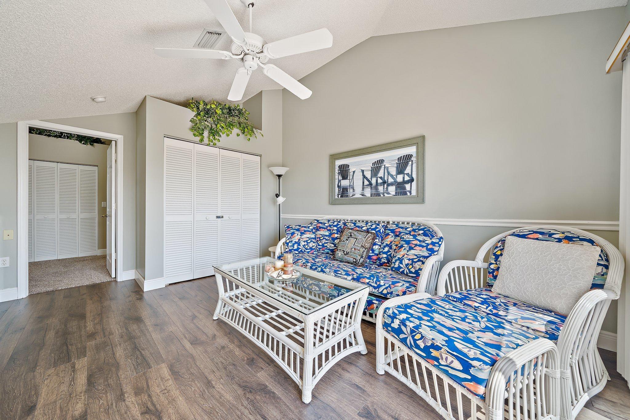 860 Bella Vista Court S 60 Property Photo 25