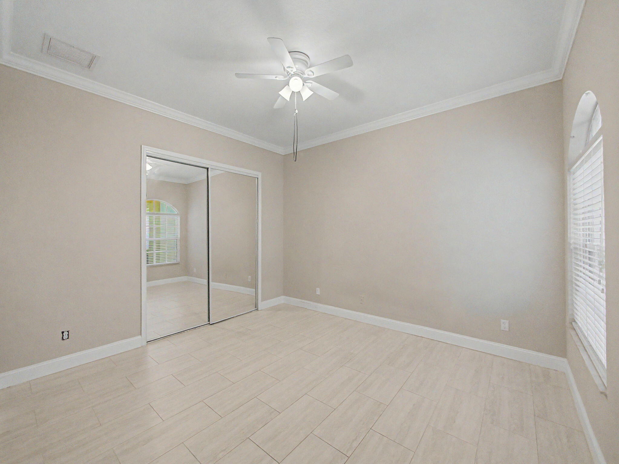 9112 Short Chip Circle Property Photo 12