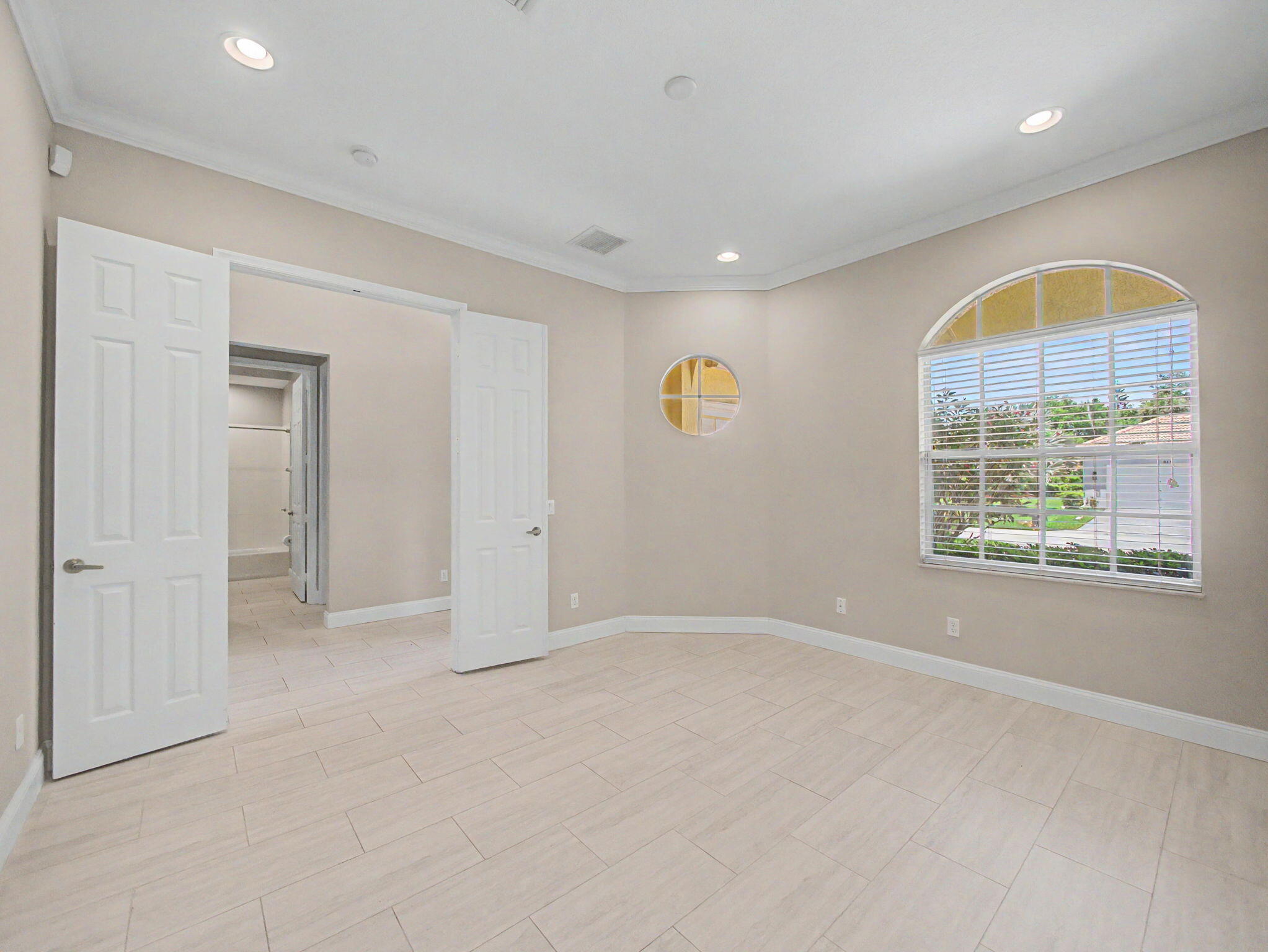 9112 Short Chip Circle Property Photo 14