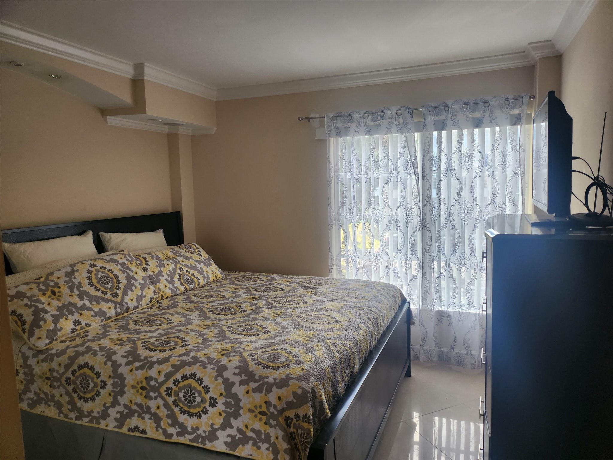 4160 Inverrary Drive 311 Property Photo 5