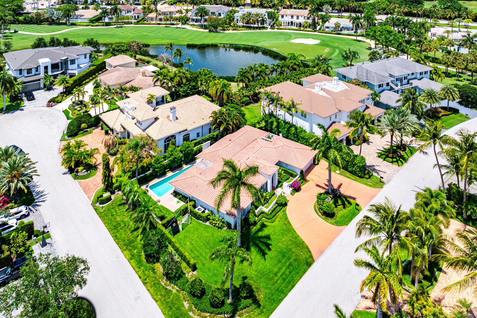 1251 Thatch Palm Drive Property Photo 4