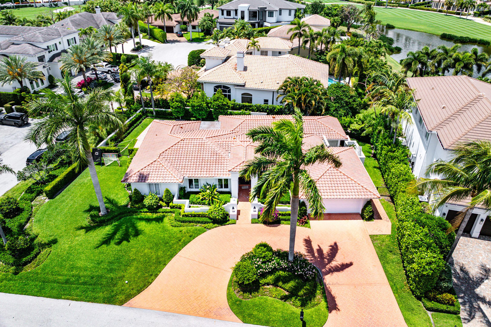 1251 Thatch Palm Drive Property Photo 36